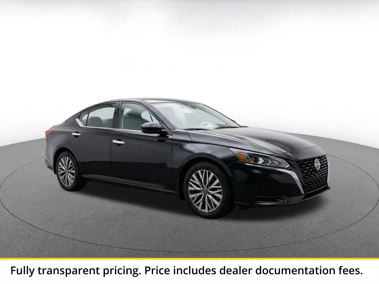 Thumbnail: 2025 Nissan Altima - 1