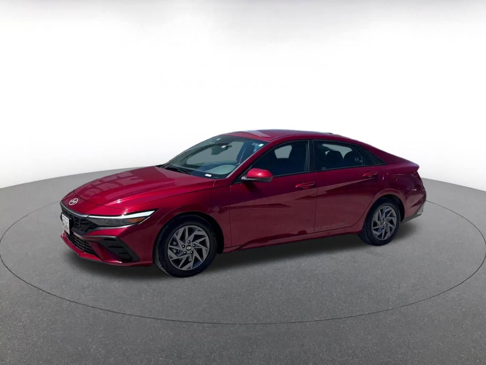 Thumbnail: 2024 Hyundai Elantra - 7