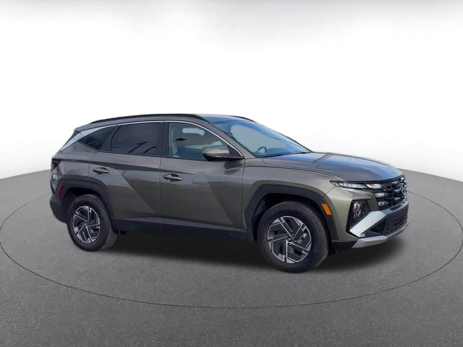 Thumbnail: 2025 Hyundai Tucson - 2