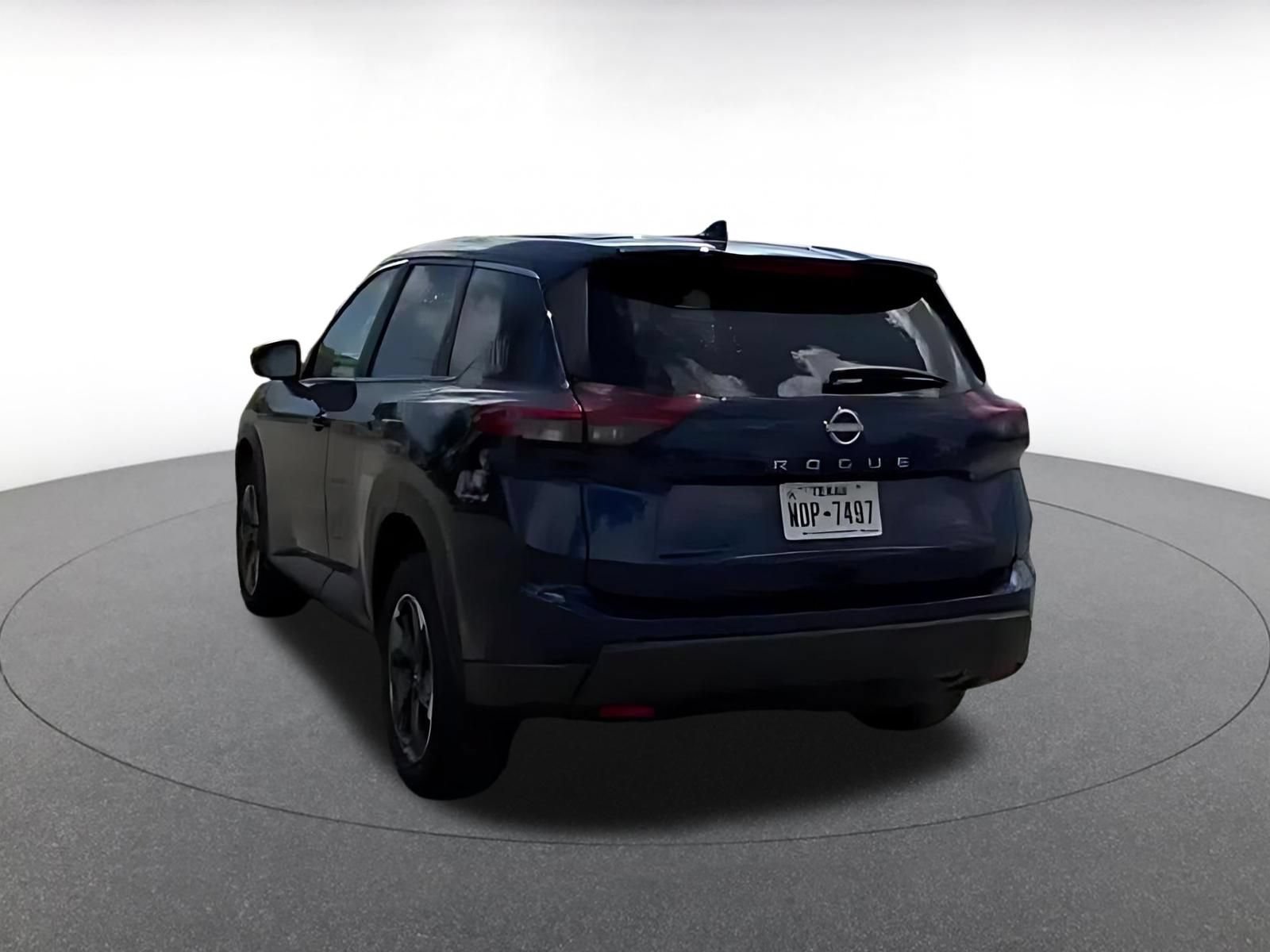 Thumbnail: 2025 Nissan Rogue - 10