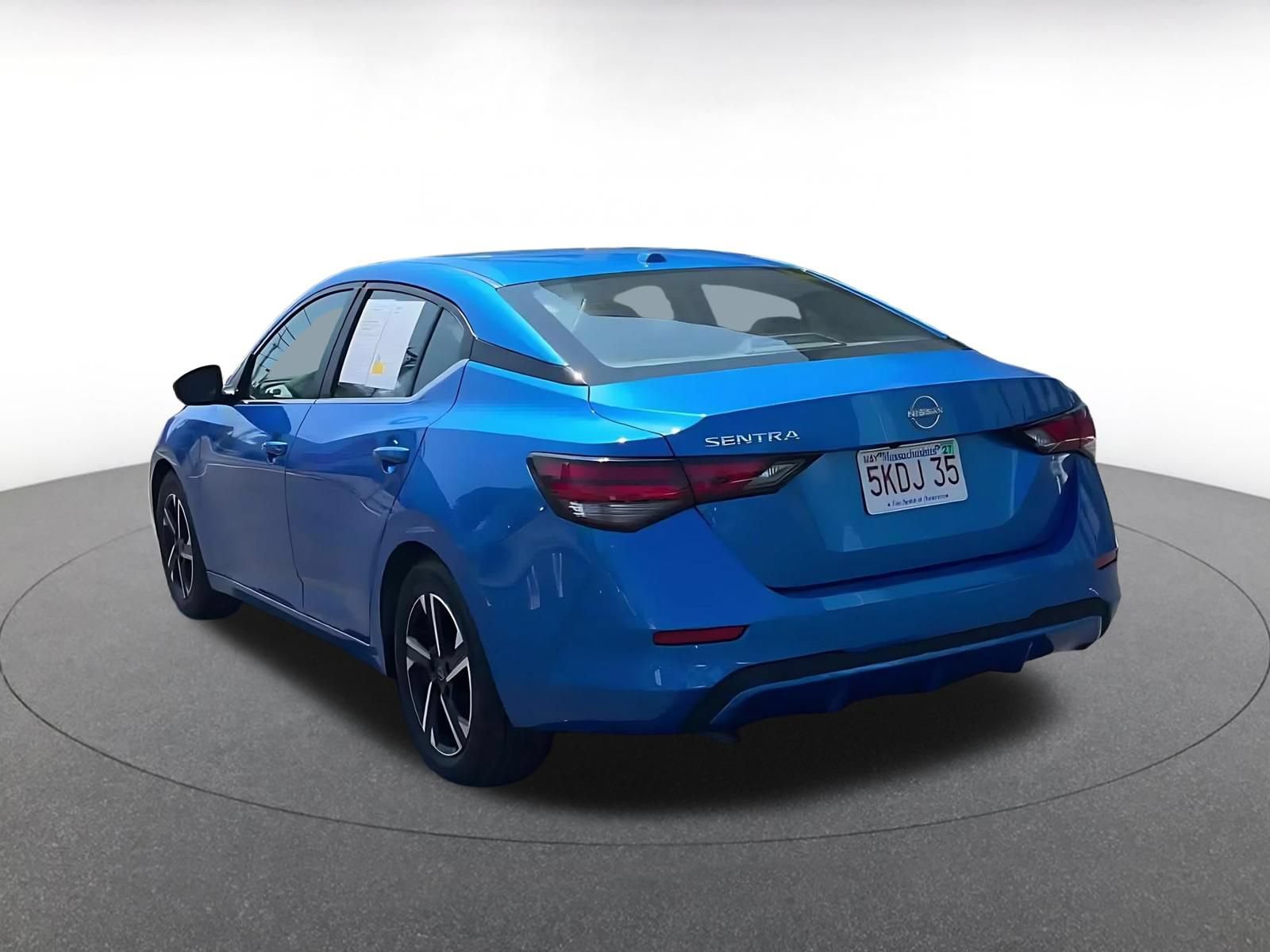 Thumbnail: 2025 Nissan Sentra - 10