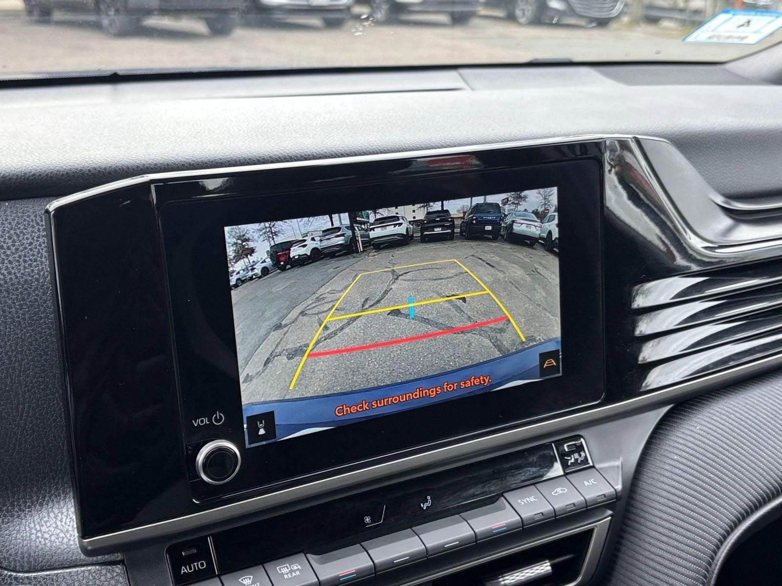 Thumbnail: 2025 Toyota Camry - 17