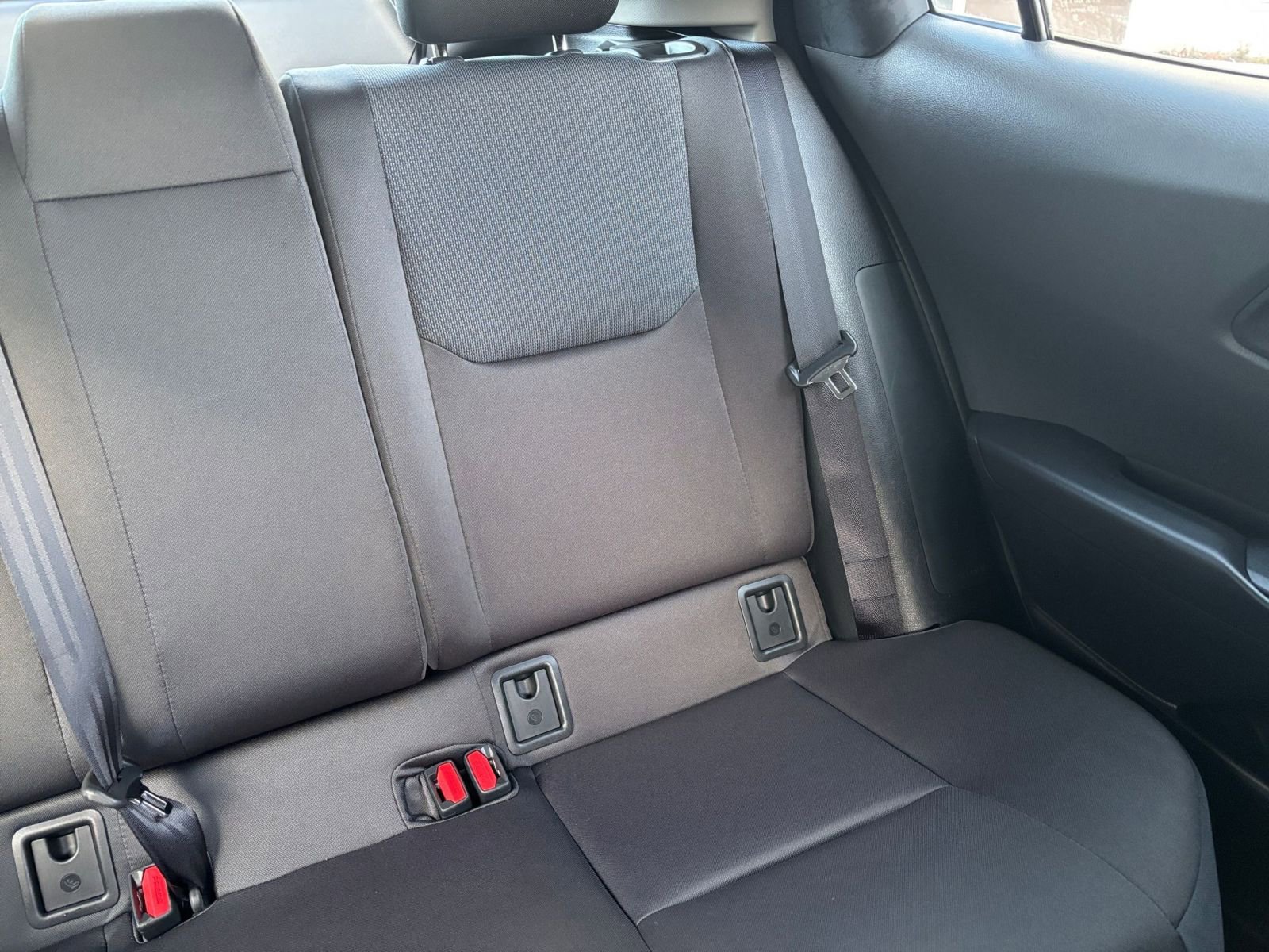 Thumbnail: 2025 Toyota Prius - 33