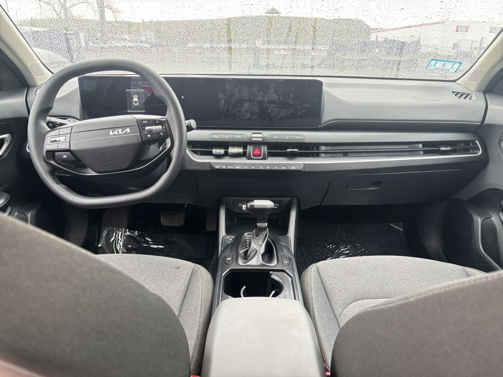 Thumbnail: 2025 Kia K4 - 32