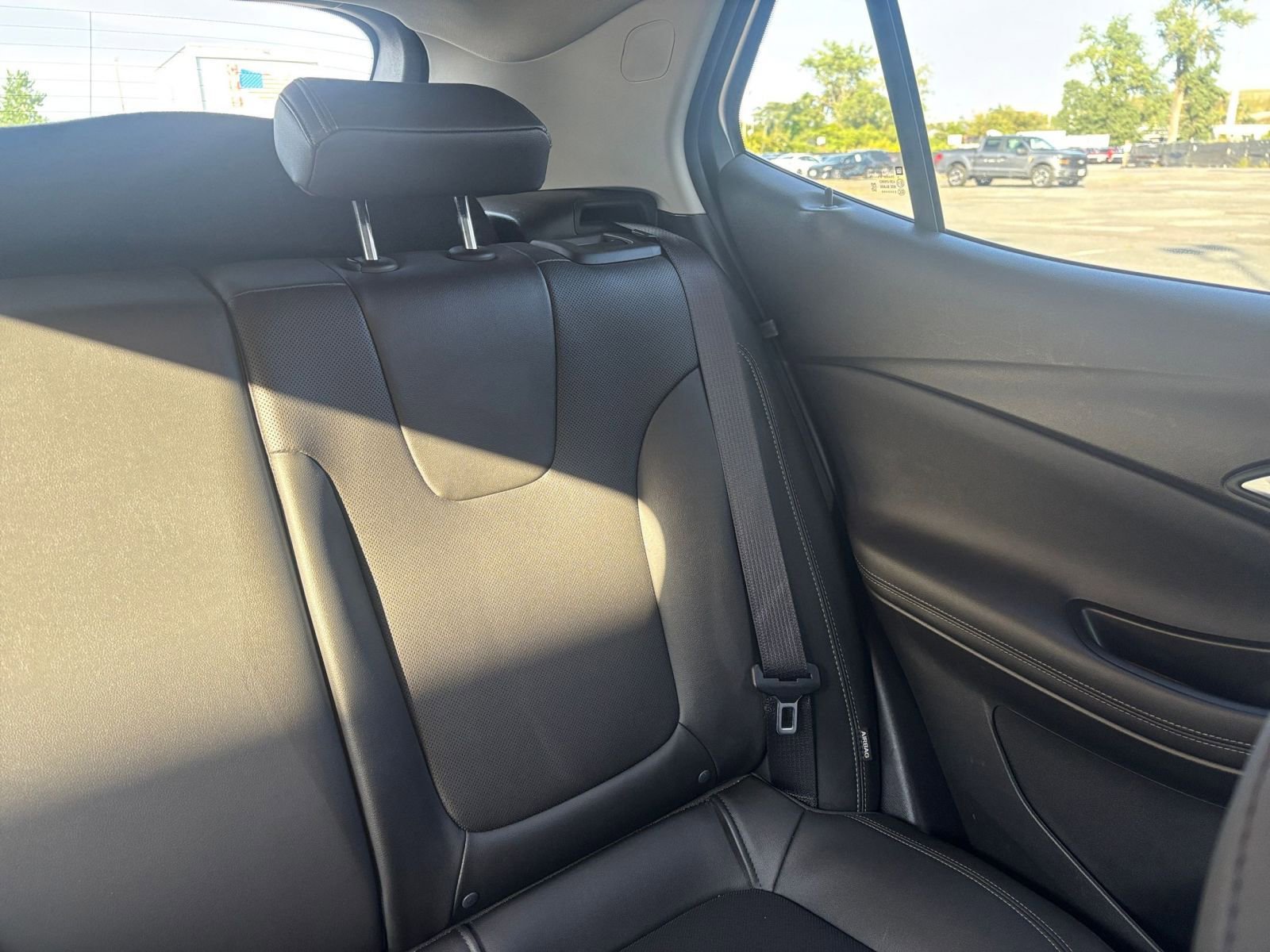 Thumbnail: 2024 Buick Encore GX - 32