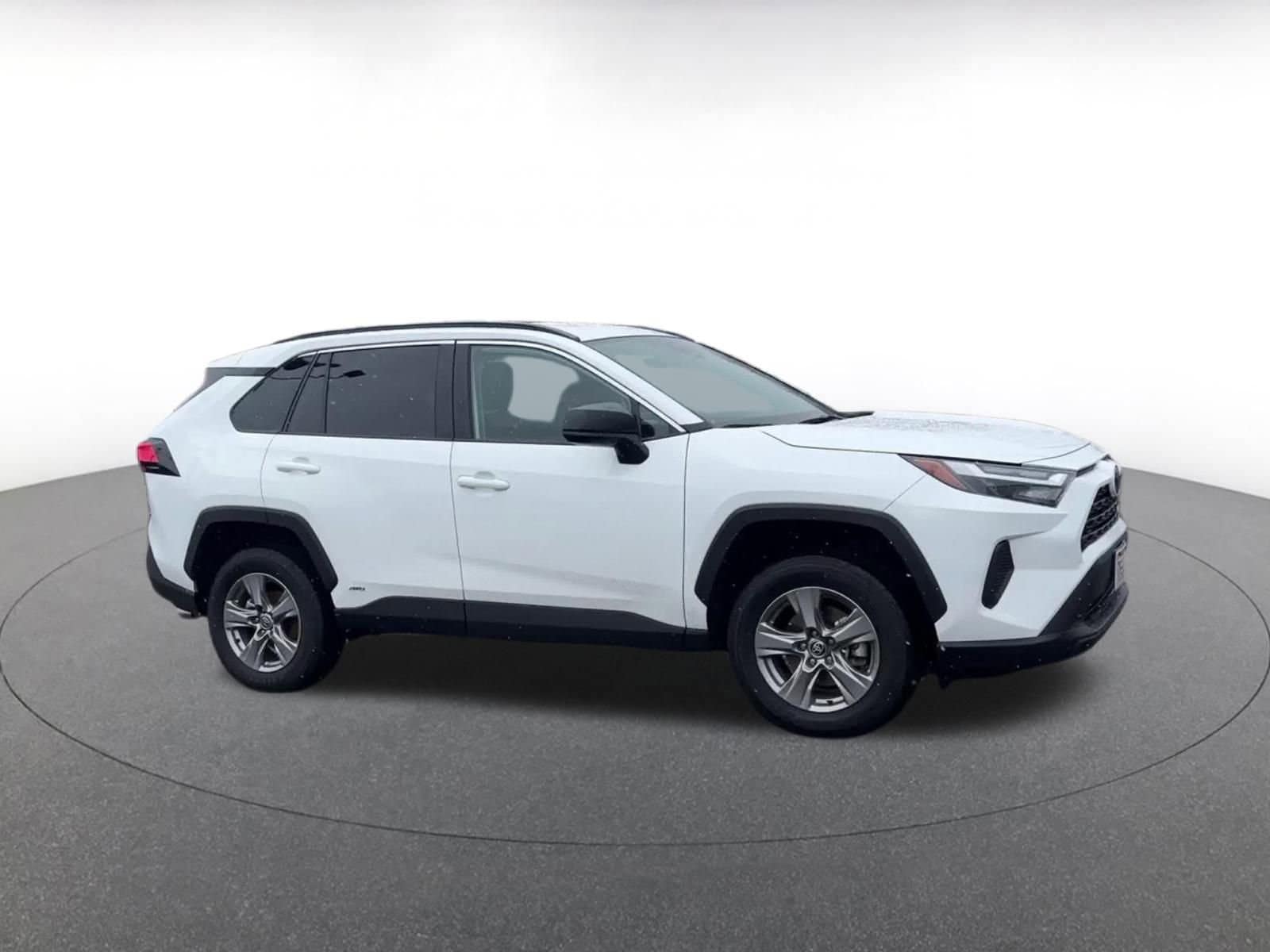 Thumbnail: 2025 Toyota RAV4 - 2