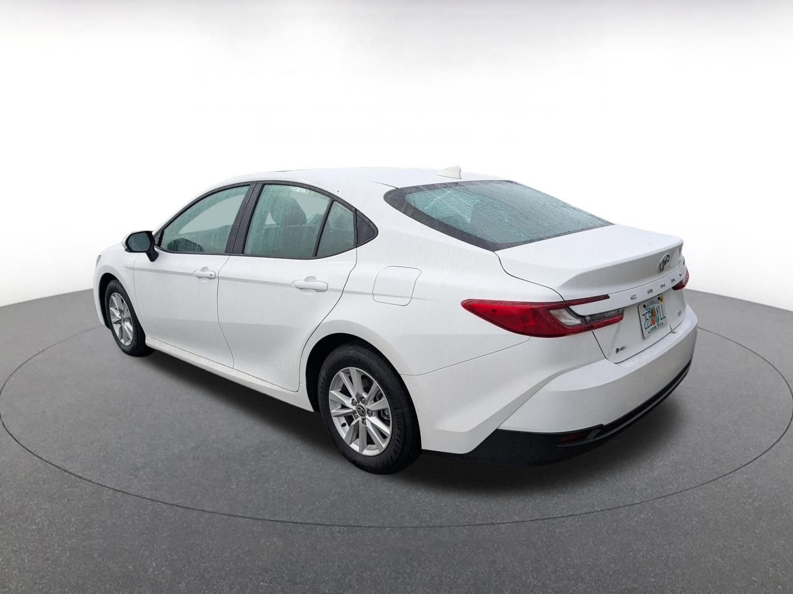 Thumbnail: 2025 Toyota Camry - 4