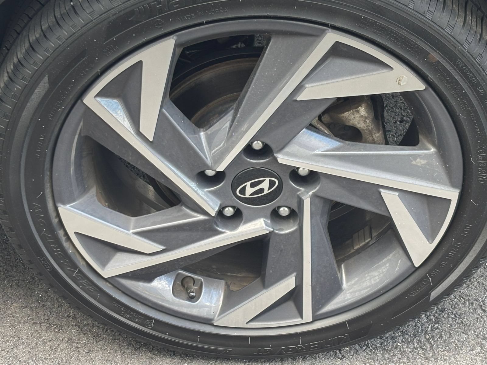 Thumbnail: 2025 Hyundai Elantra - 27