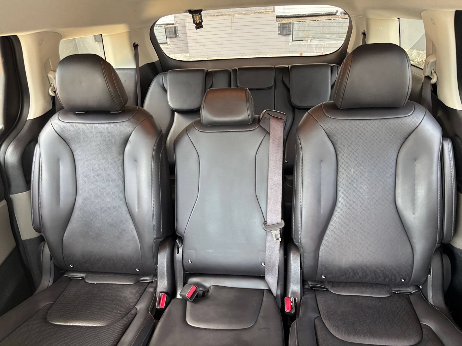 Thumbnail: 2026 Kia Carnival - 31