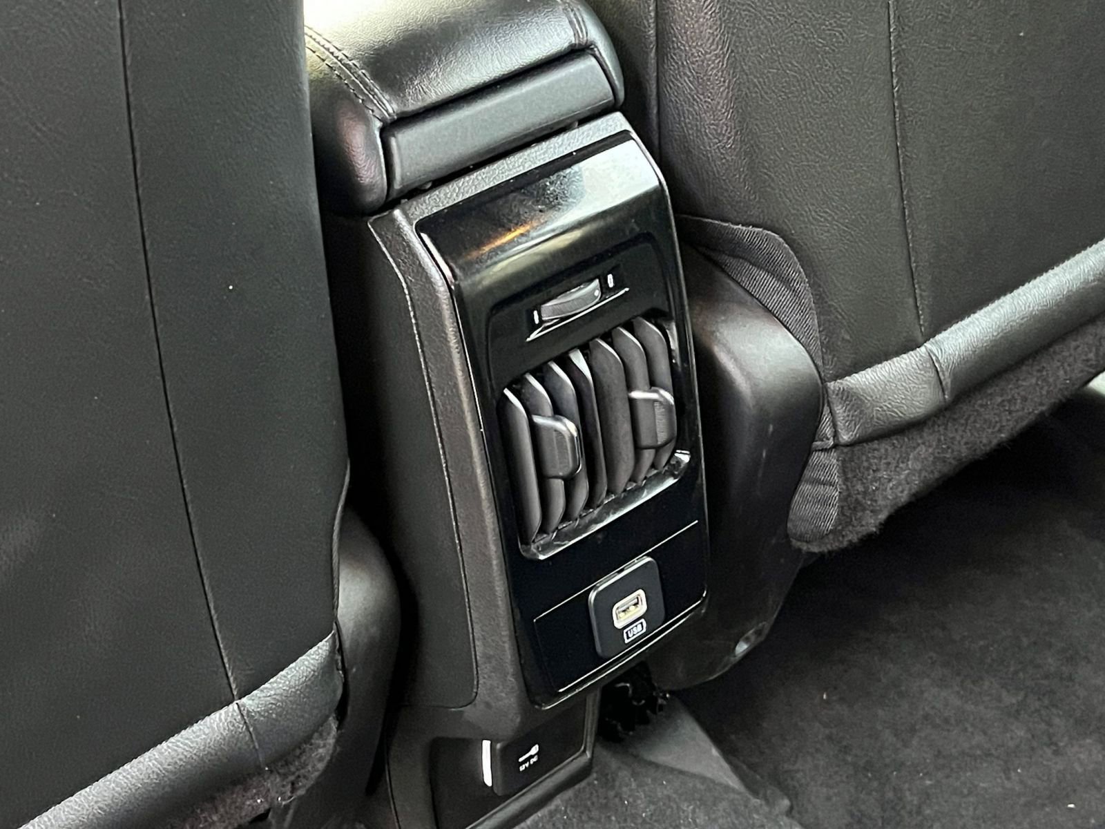 Thumbnail: 2025 Jeep Compass - 21