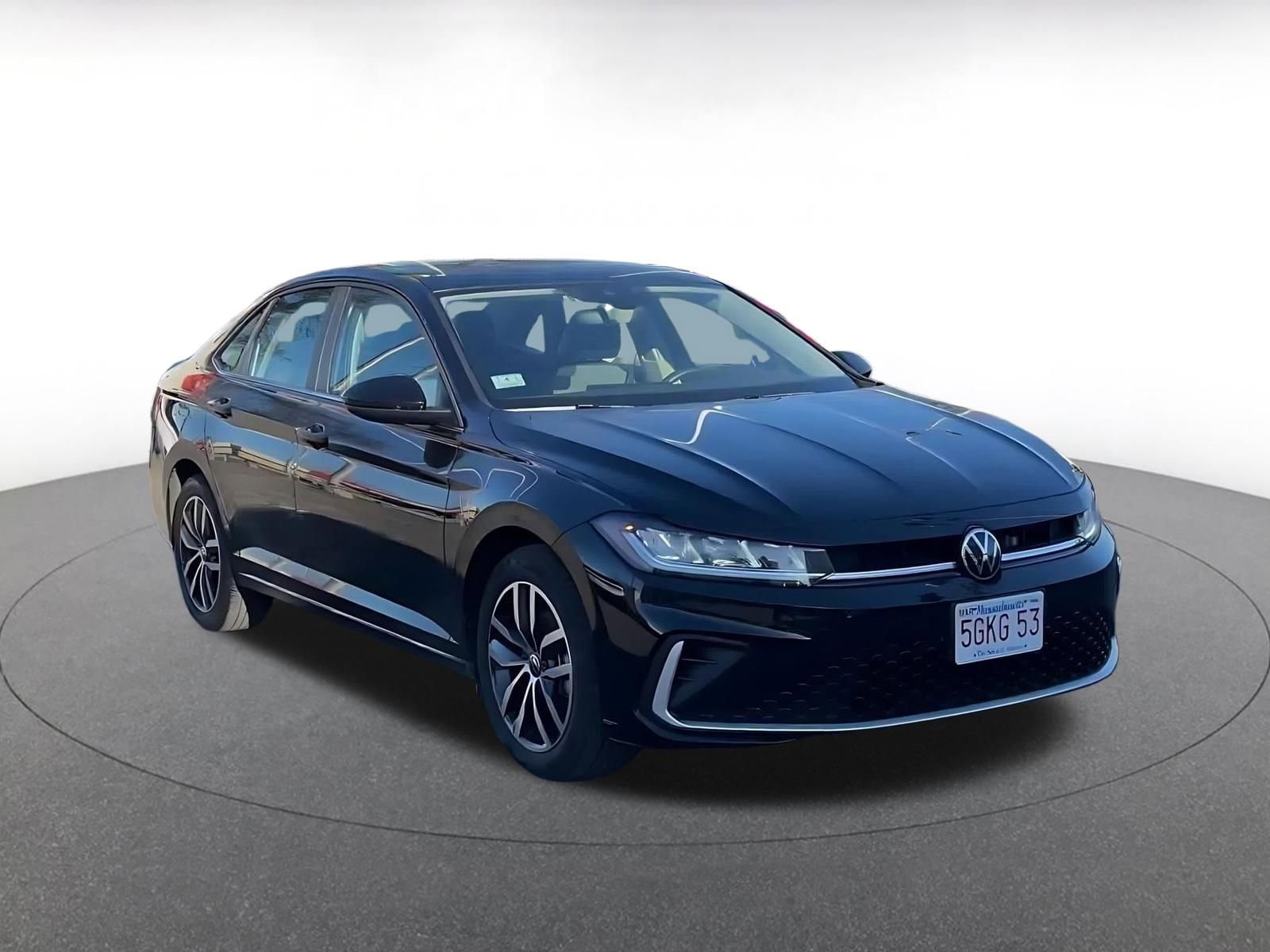 Thumbnail: 2025 Volkswagen Jetta - 3