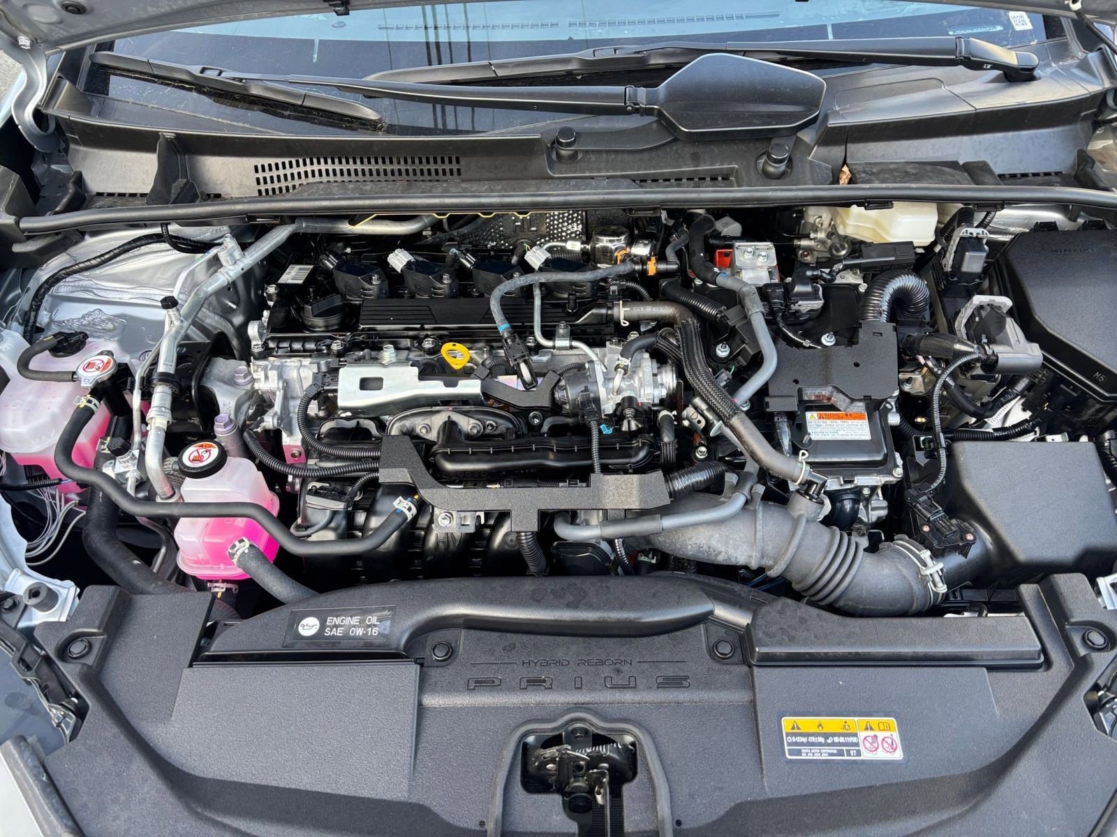 Thumbnail: 2025 Toyota Prius - 28