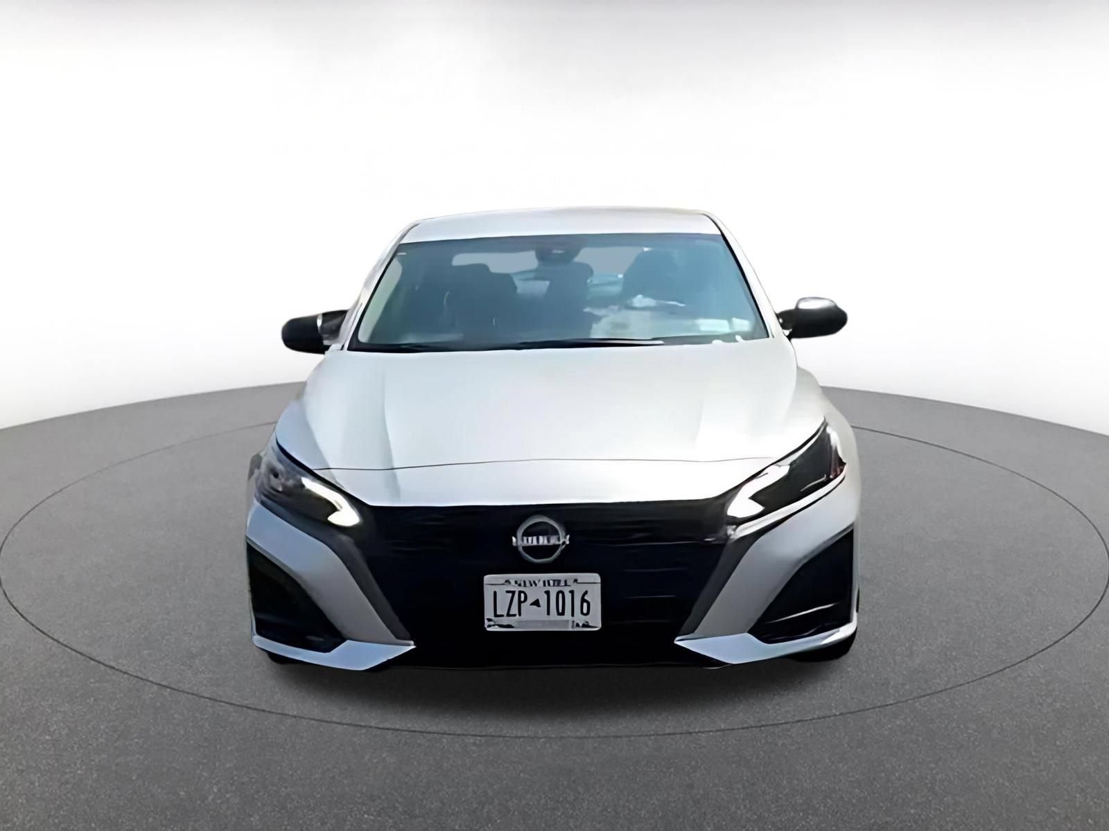 Thumbnail: 2026 Nissan Altima - 4