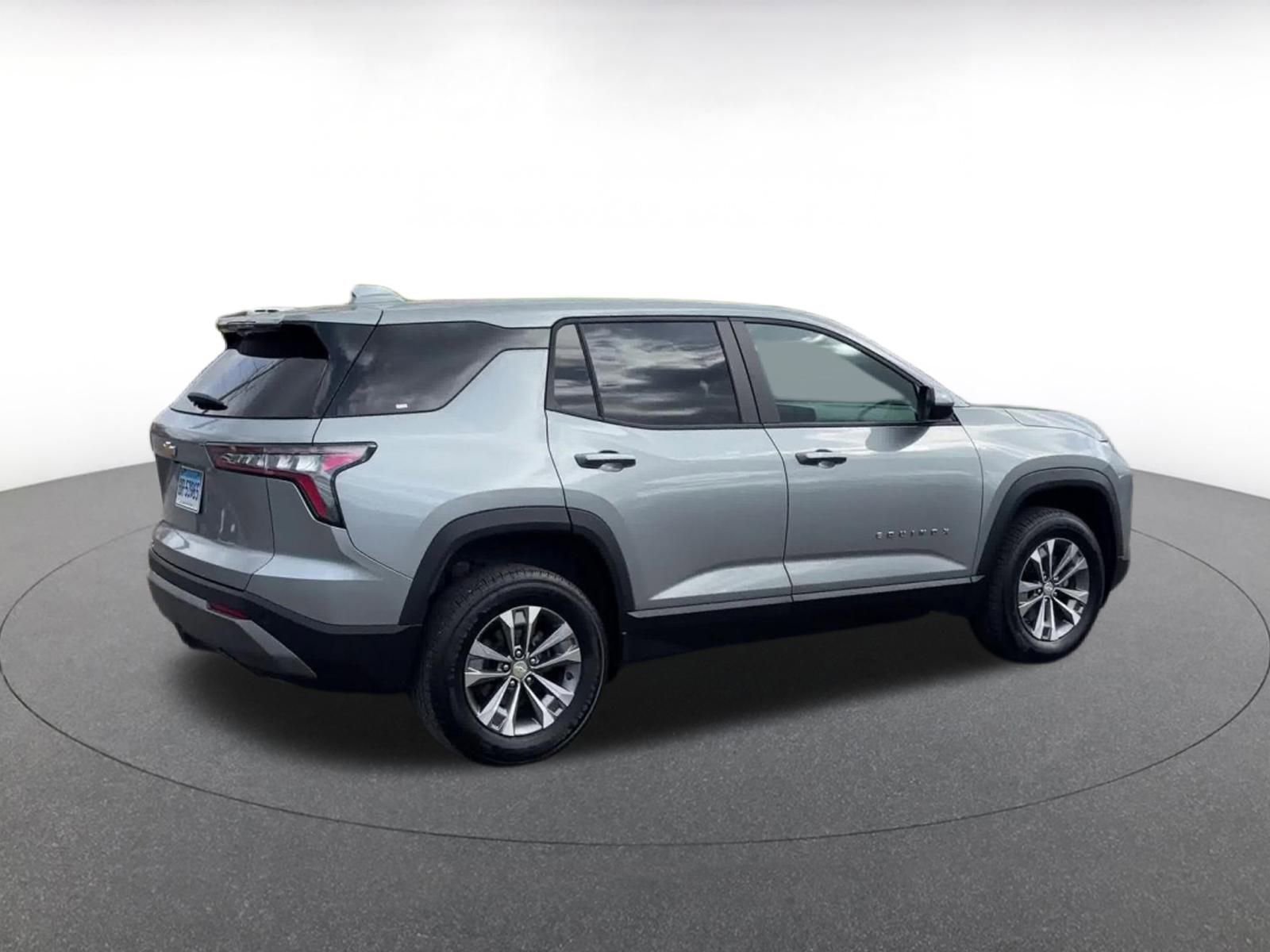 Thumbnail: 2025 Chevrolet Equinox - 15