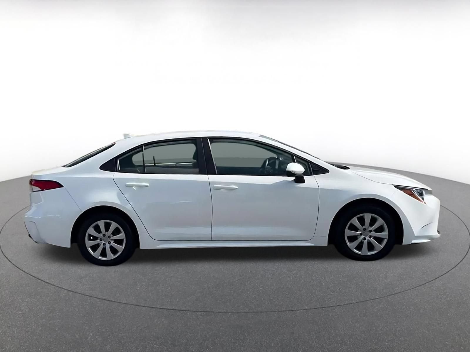 Thumbnail: 2025 Toyota Corolla - 15