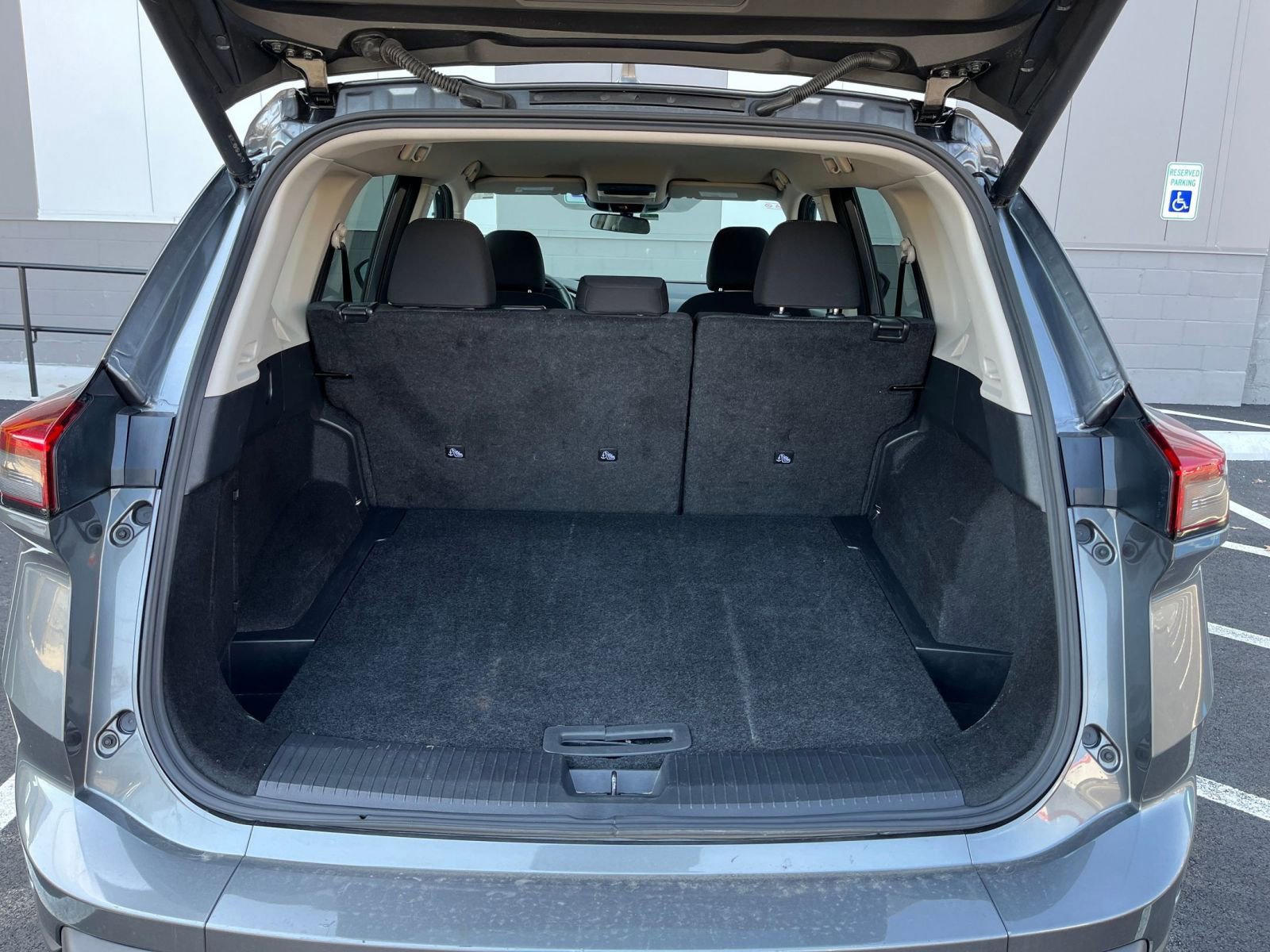 Thumbnail: 2025 Nissan Rogue - 31