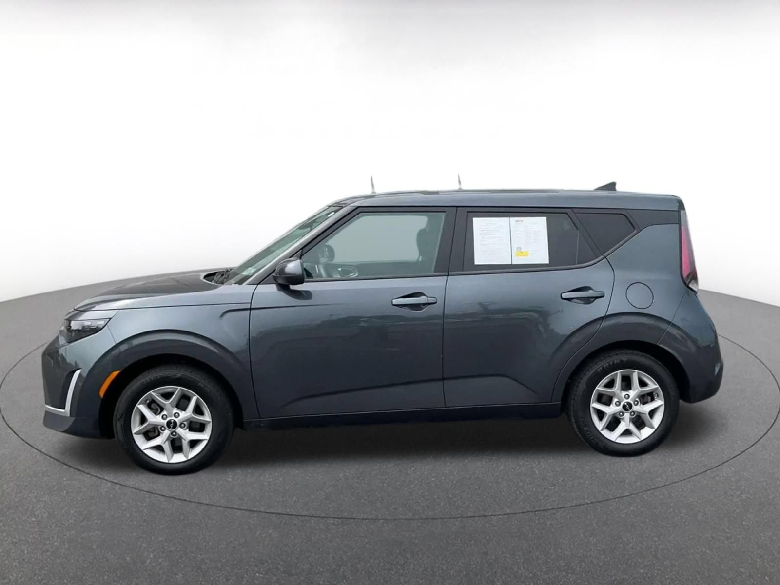 Thumbnail: 2025 Kia Soul - 8
