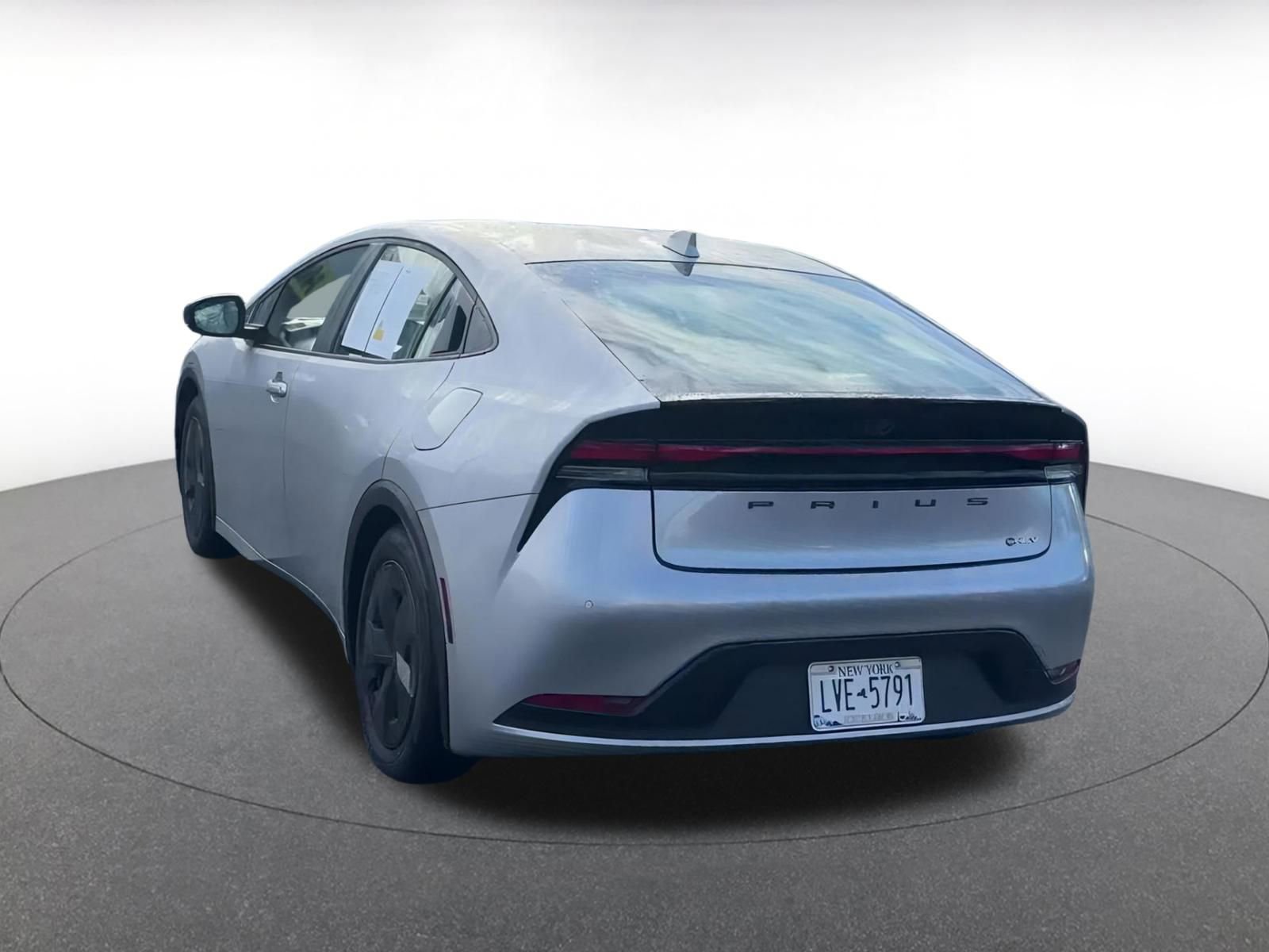 Thumbnail: 2025 Toyota Prius - 11