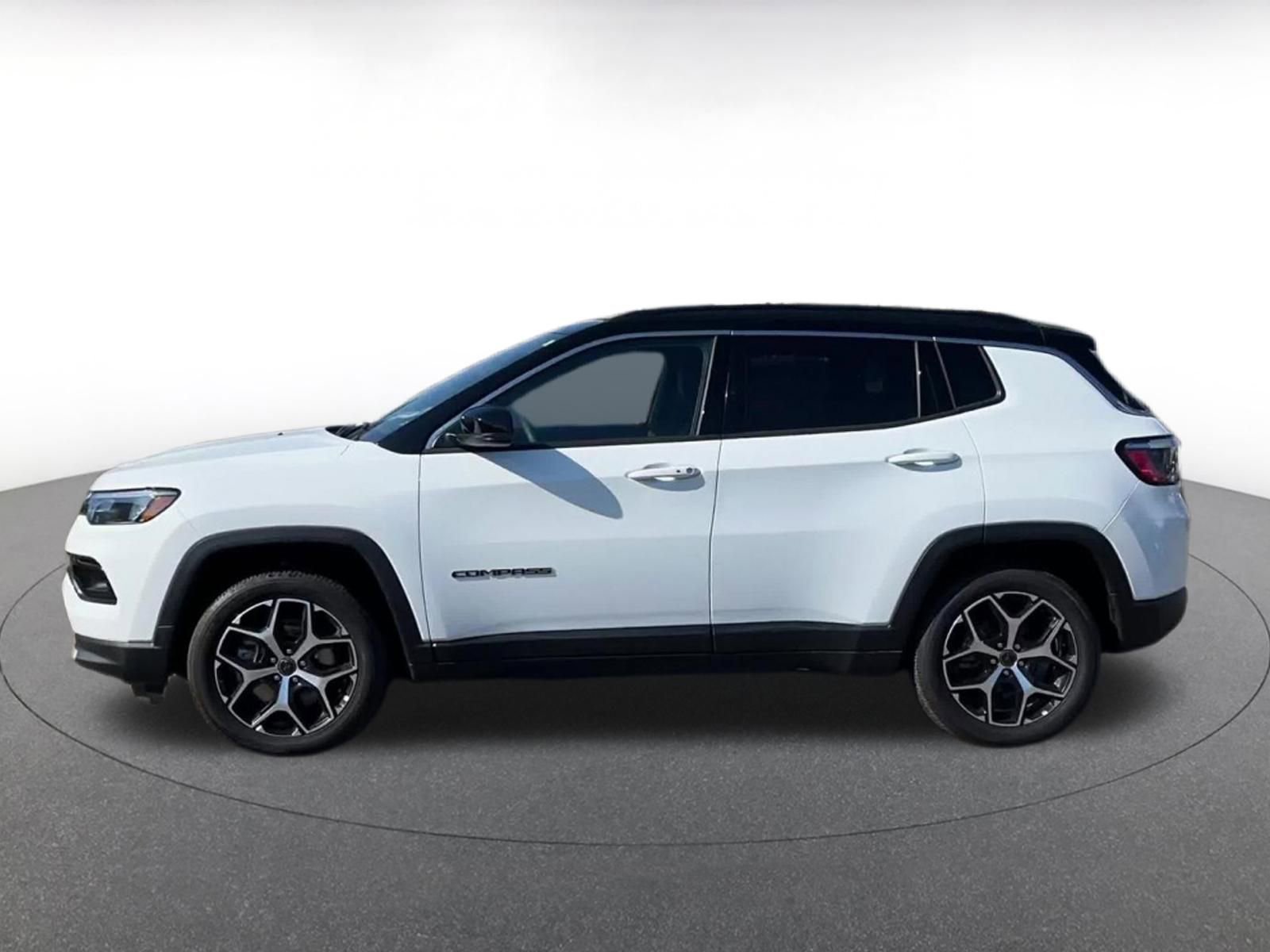 Thumbnail: 2025 Jeep Compass - 8