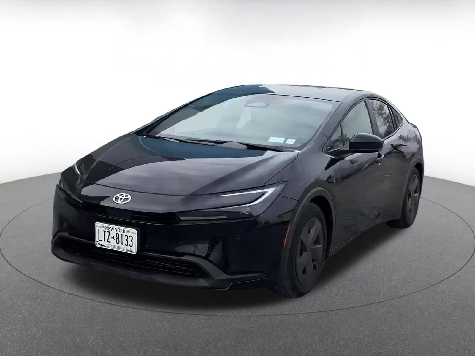 Thumbnail: 2025 Toyota Prius - 7