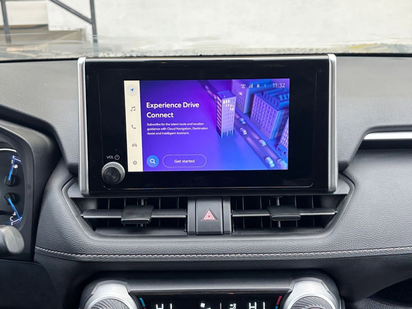 Thumbnail: 2025 Toyota RAV4 - 18