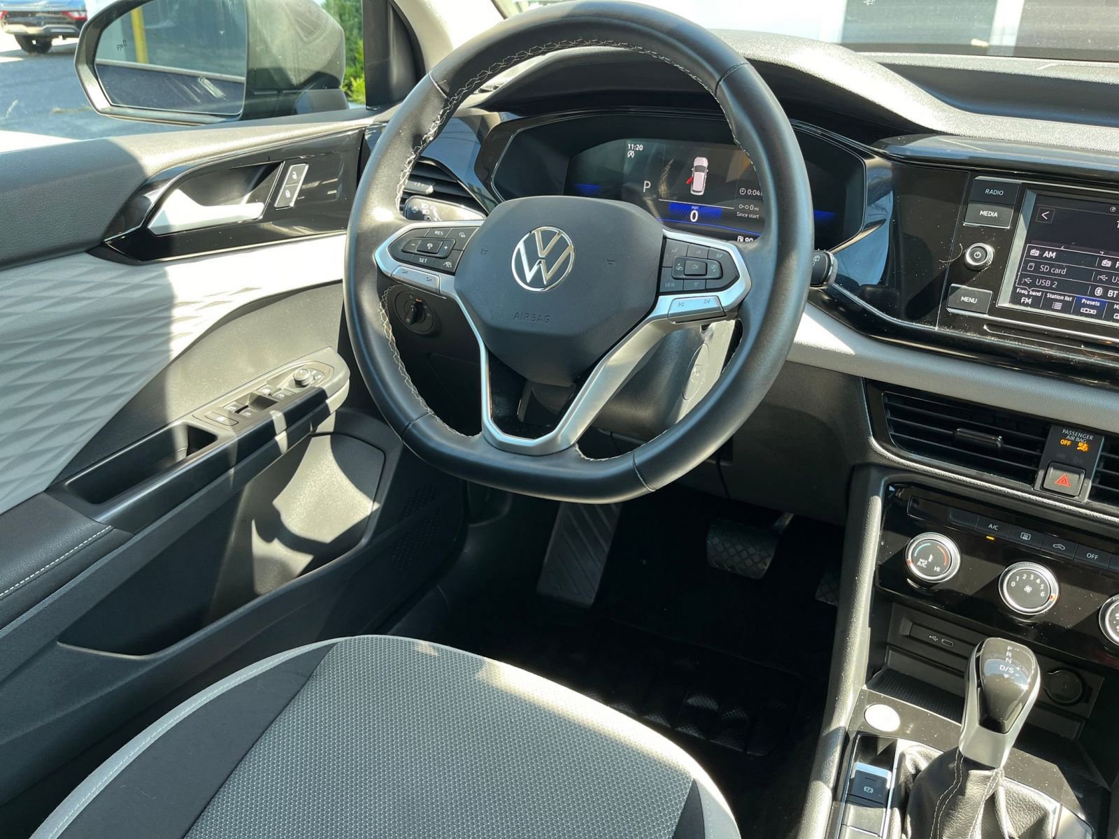 Thumbnail: 2024 Volkswagen Taos - 31