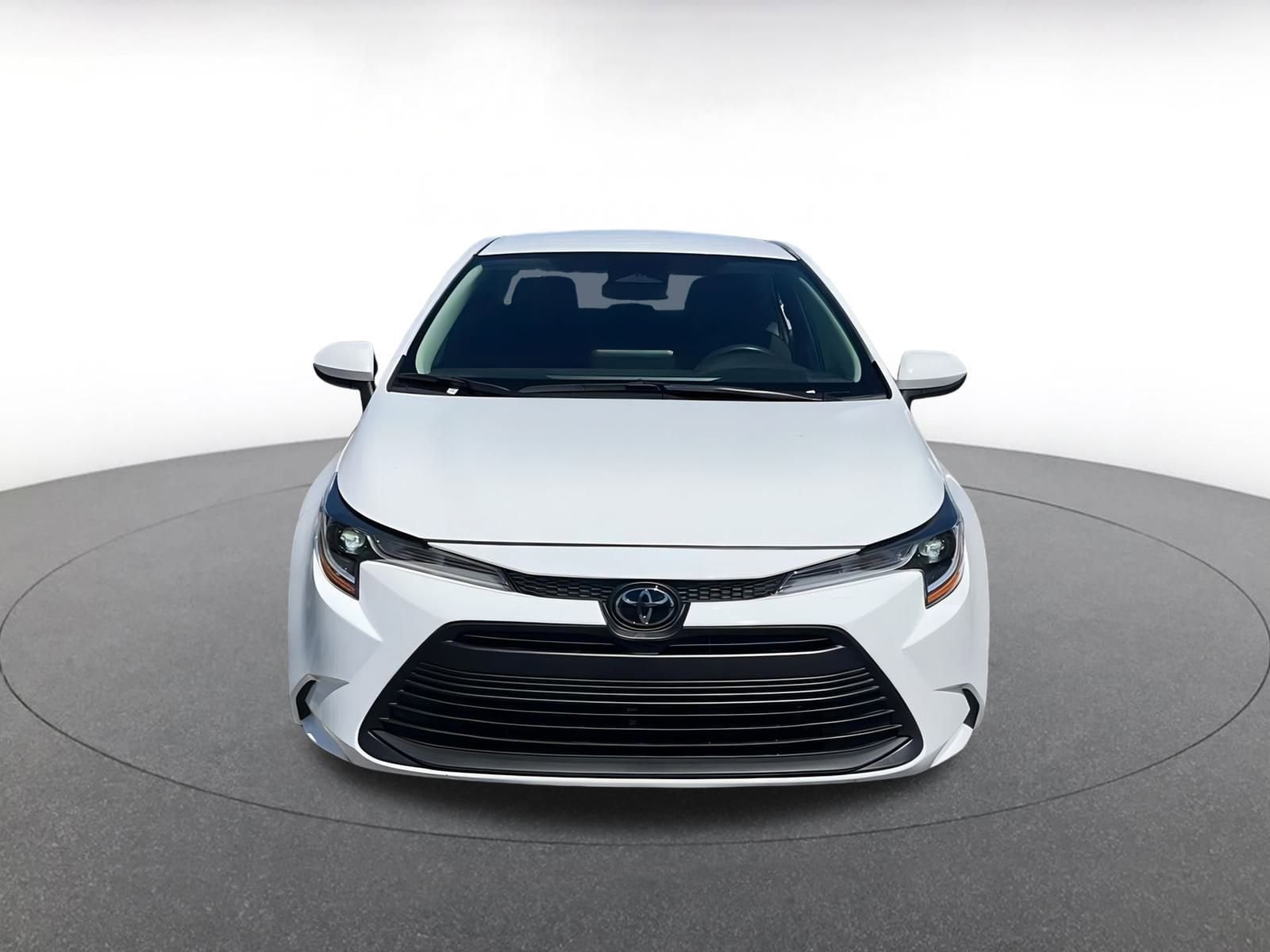Thumbnail: 2024 Toyota Corolla - 4