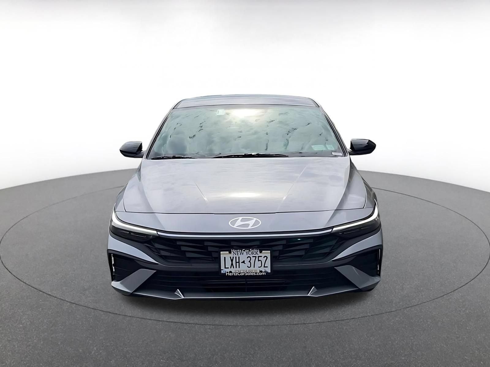 Thumbnail: 2026 Hyundai Elantra - 4