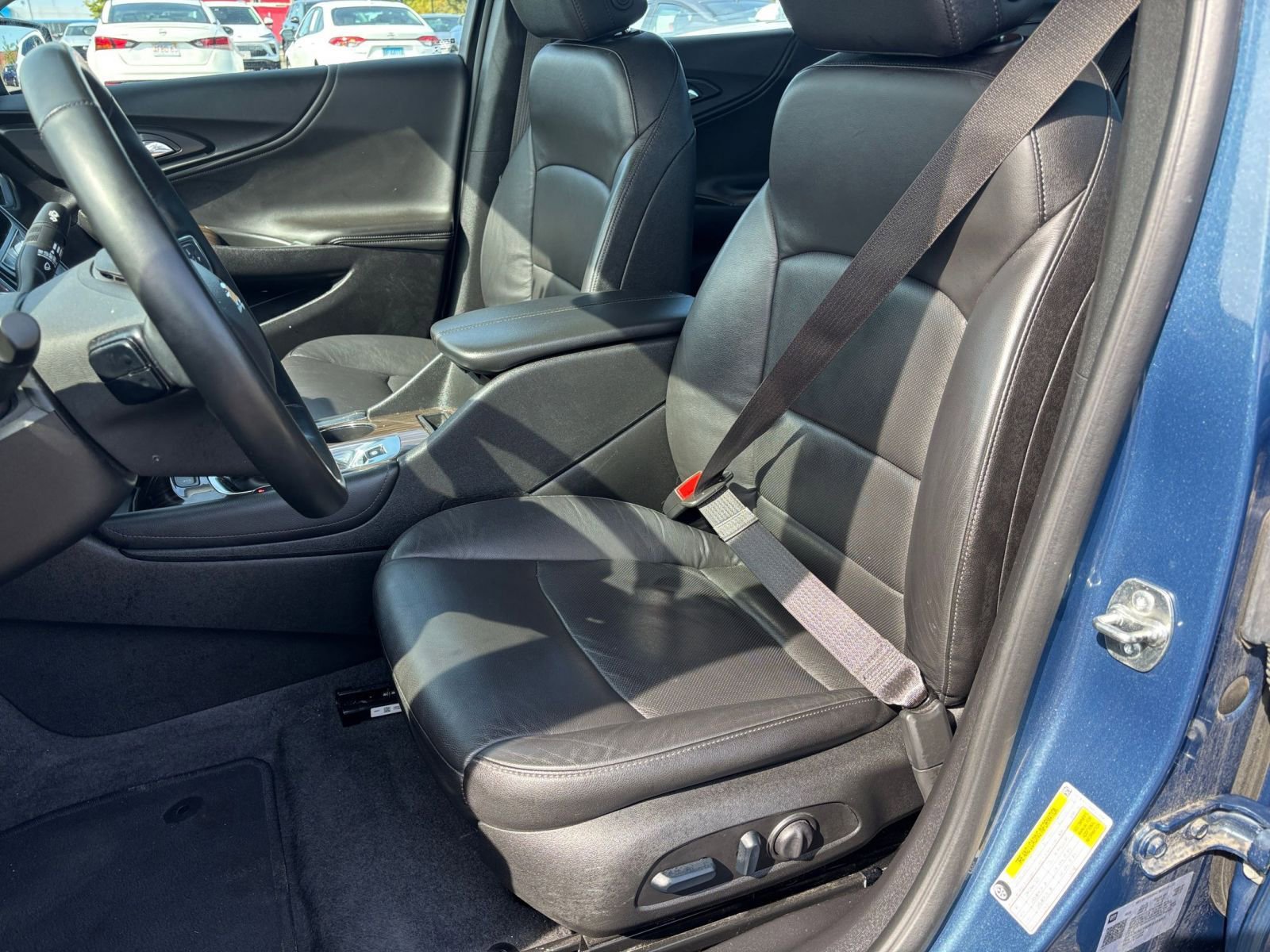 Thumbnail: 2024 Chevrolet Malibu - 32