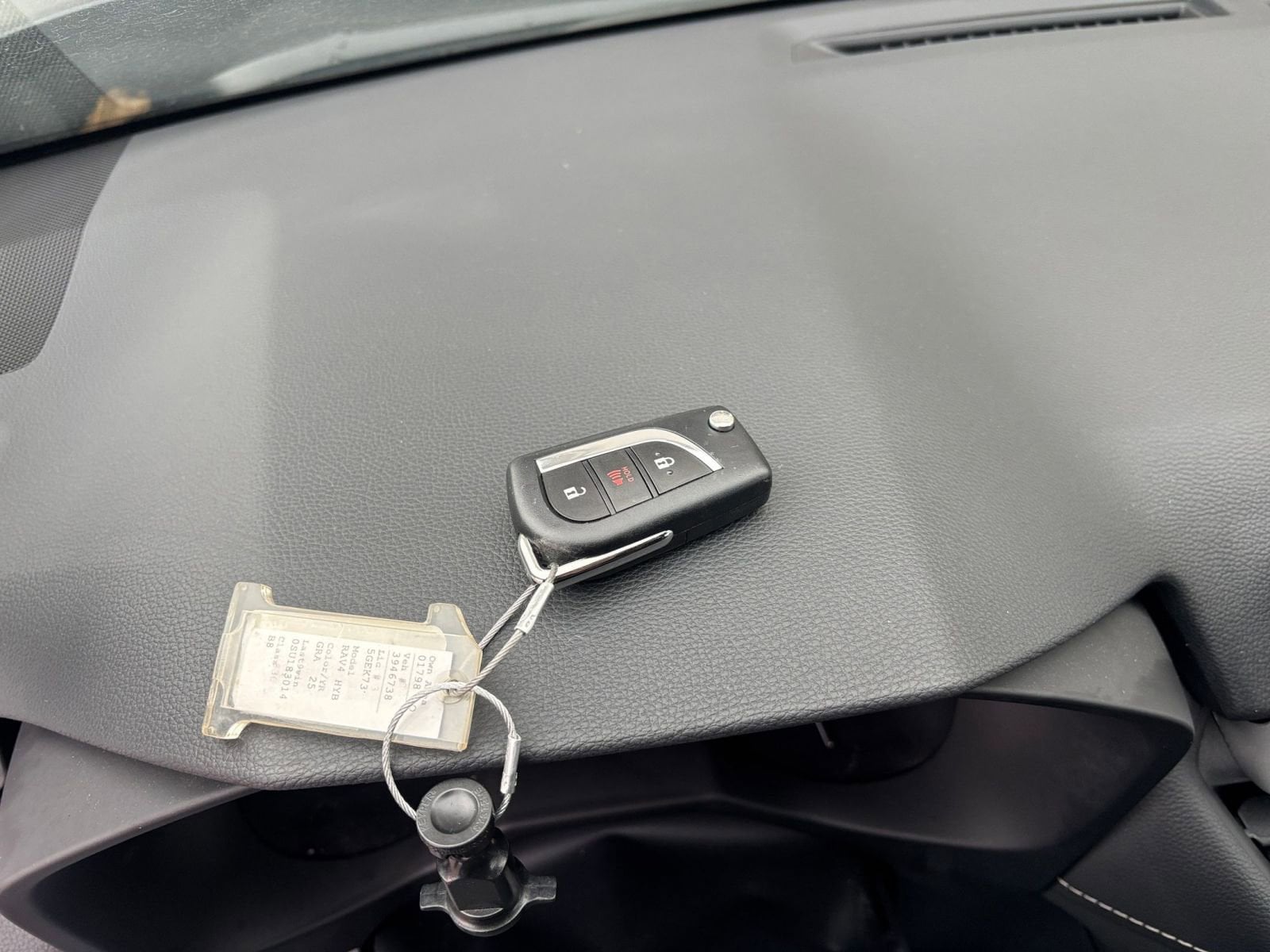 Thumbnail: 2025 Toyota RAV4 - 21