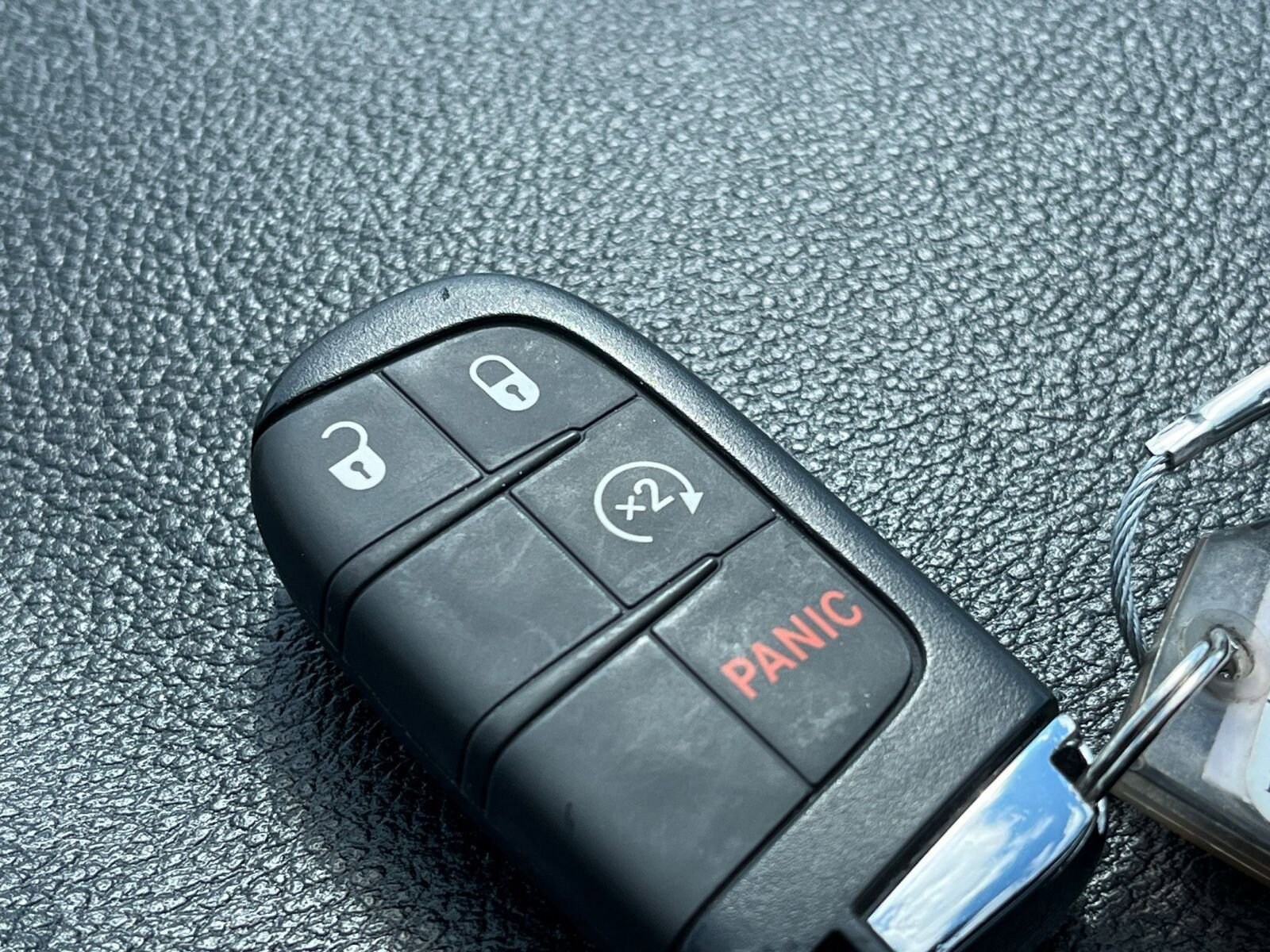 Thumbnail: 2025 Jeep Compass - 24