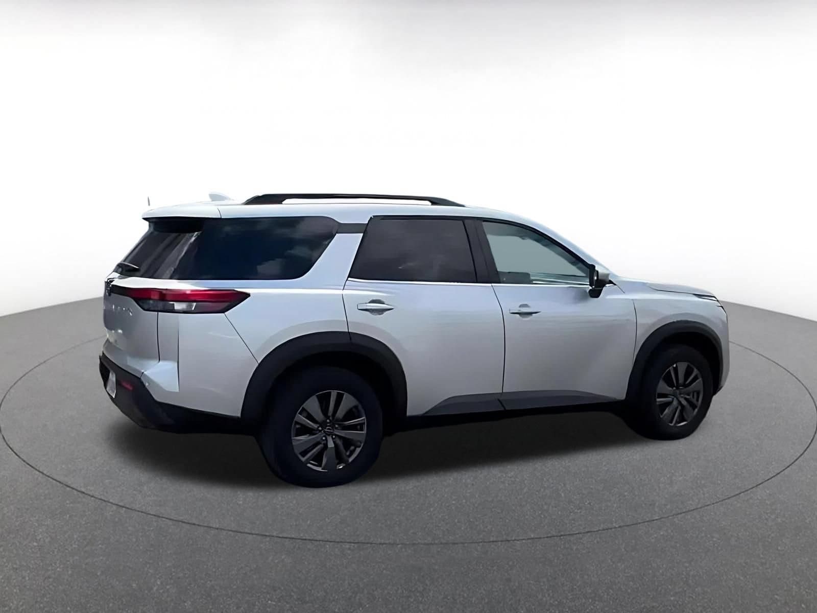 Thumbnail: 2025 Nissan Pathfinder - 14