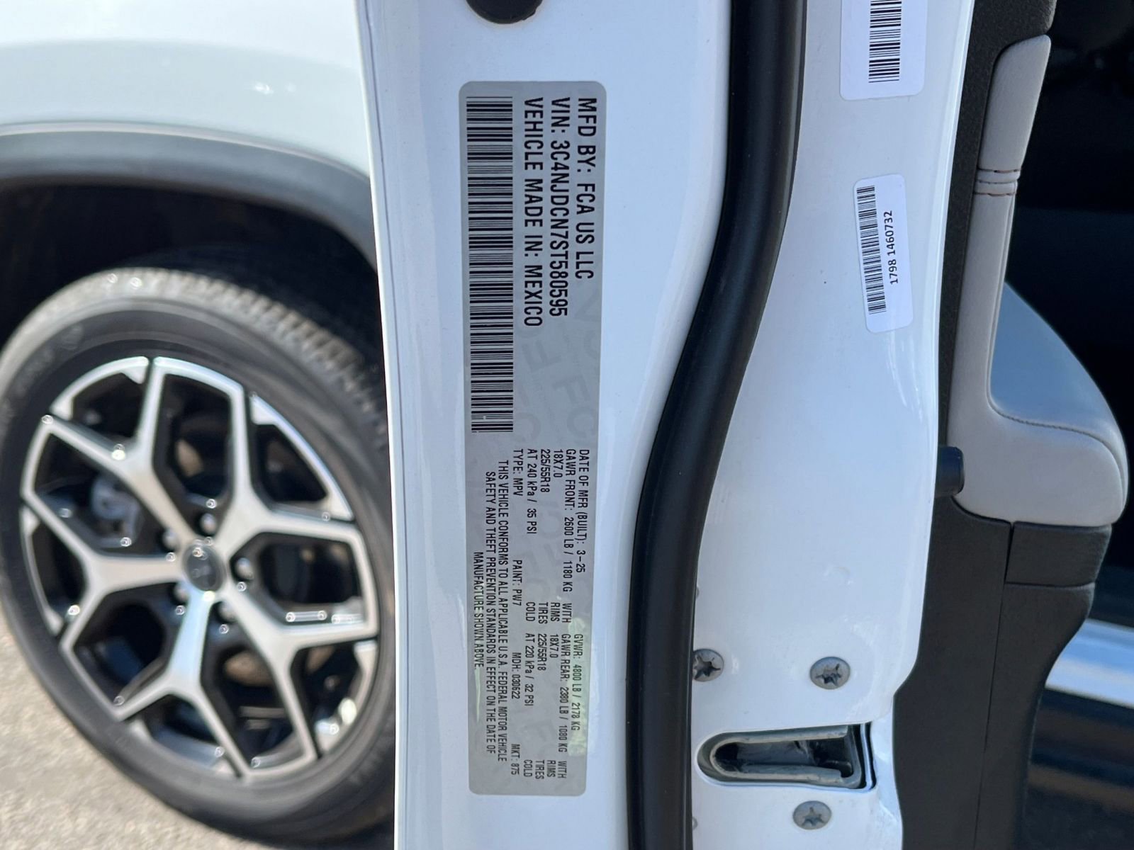 Thumbnail: 2025 Jeep Compass - 29