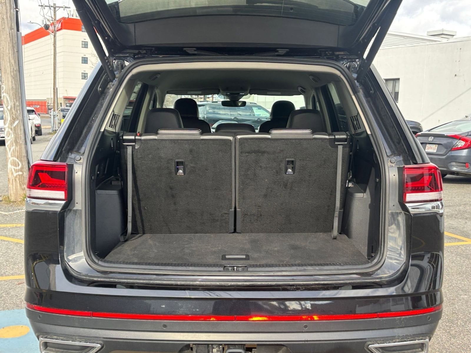 Thumbnail: 2025 Volkswagen Atlas - 29