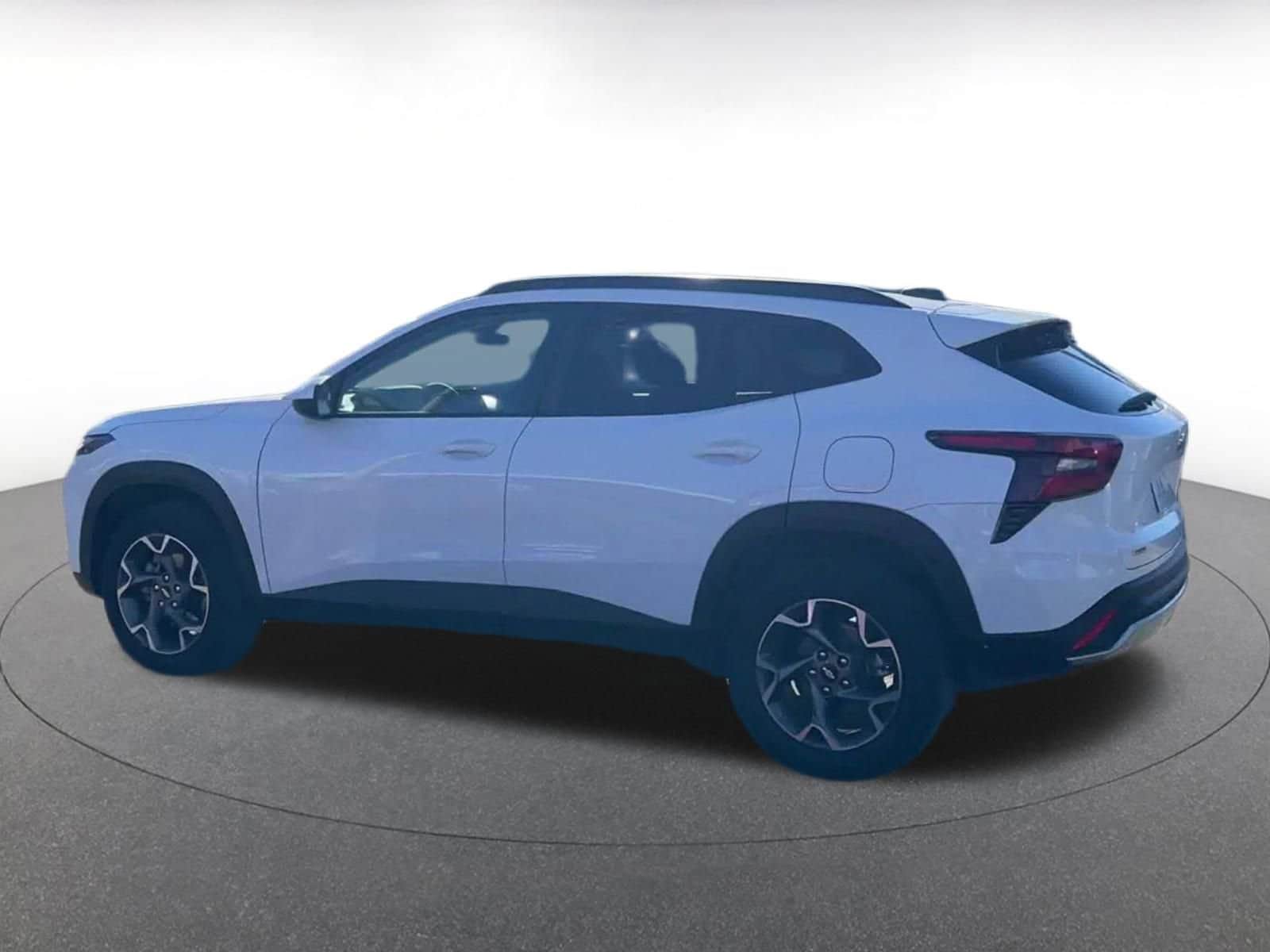 Thumbnail: 2025 Chevrolet Trax - 9