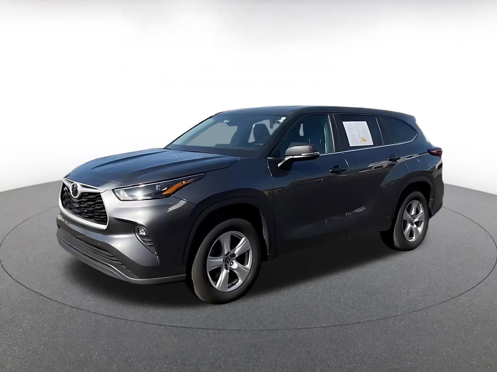 Thumbnail: 2025 Toyota Highlander - 8