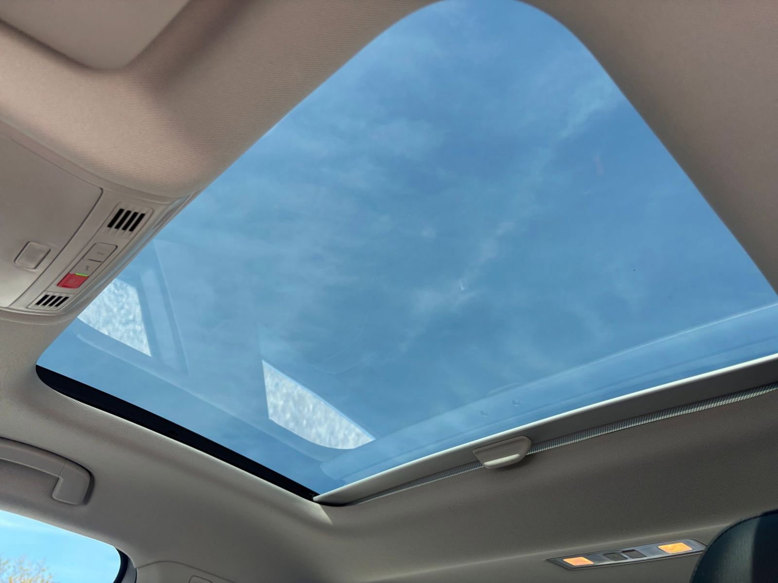 Thumbnail: 2025 Volkswagen Jetta - 24