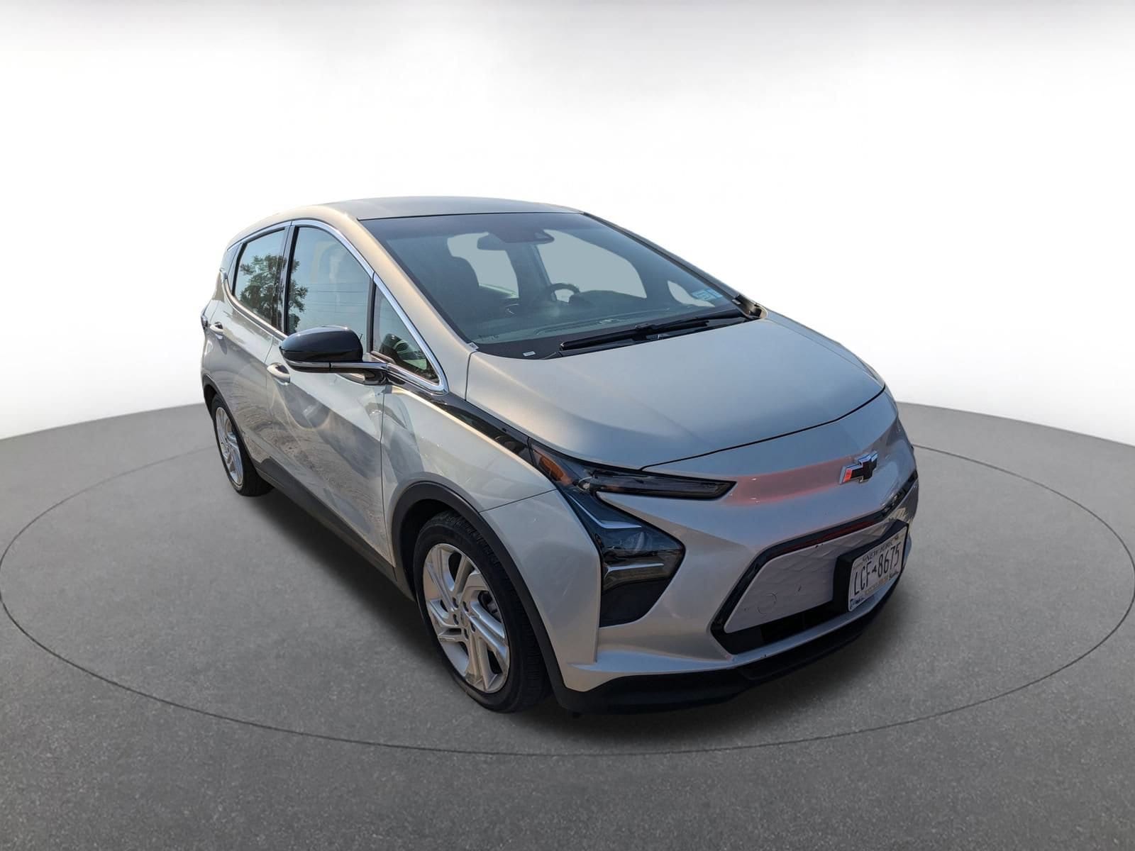 Thumbnail: 2023 Chevrolet Bolt EV - 1
