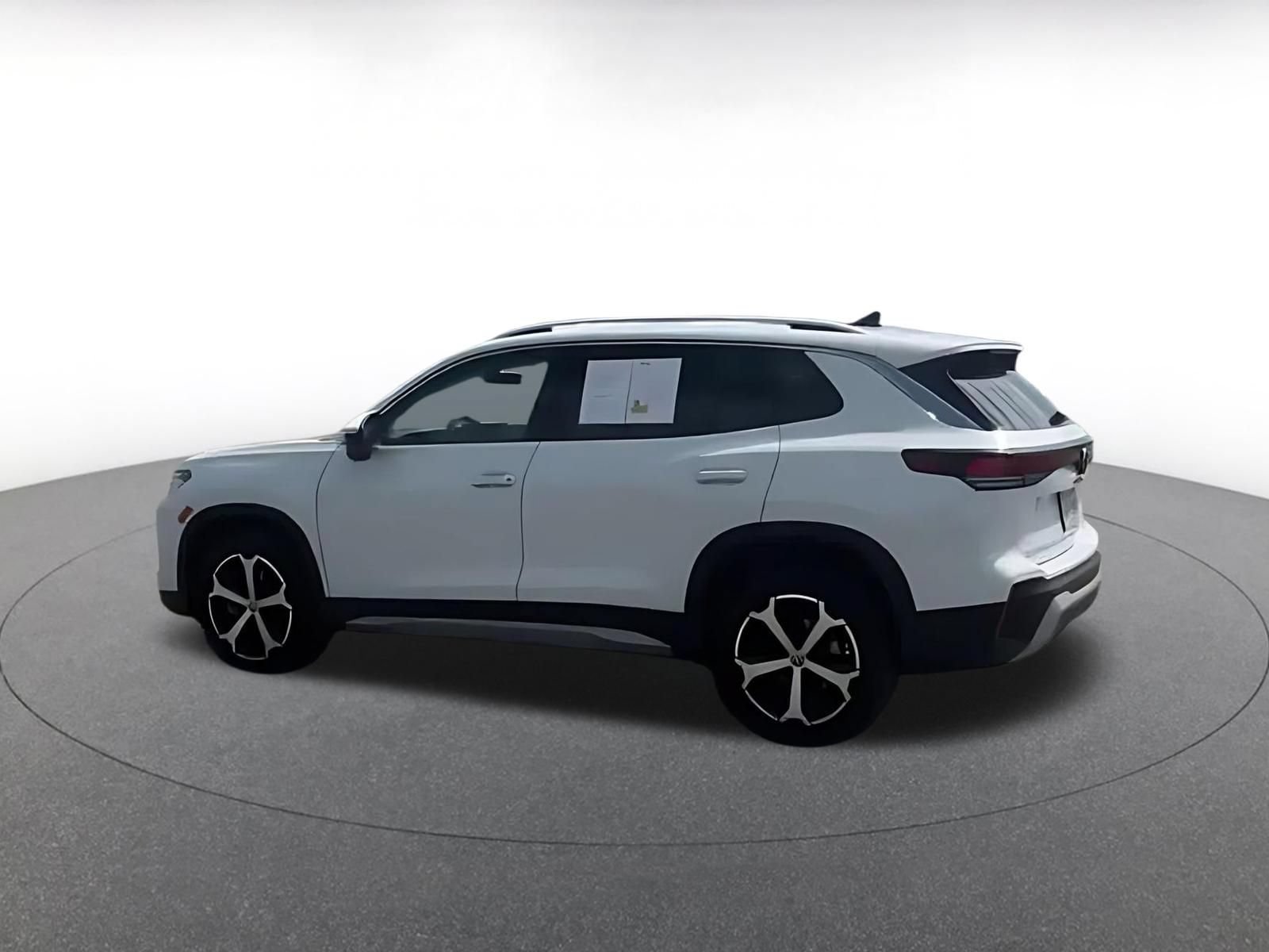 Thumbnail: 2026 Volkswagen Tiguan - 11