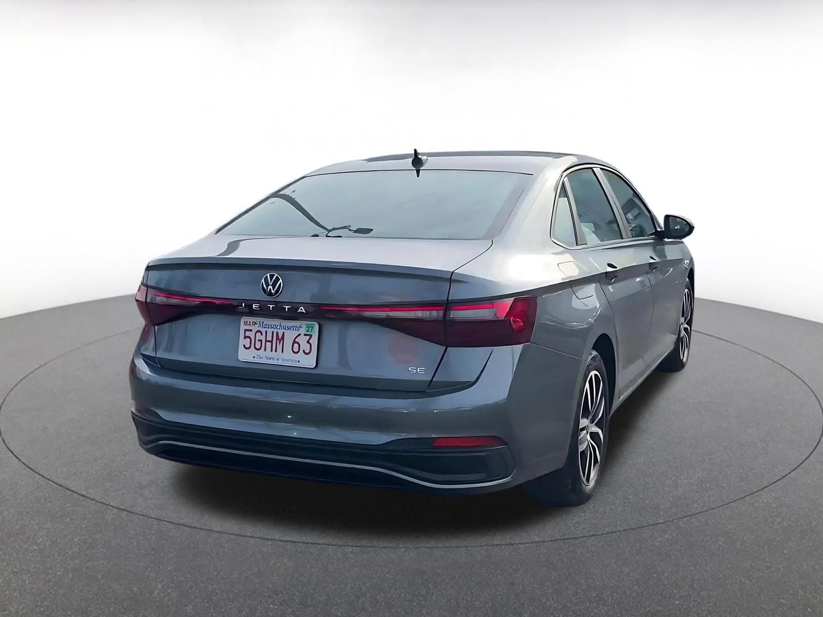 Thumbnail: 2025 Volkswagen Jetta - 14