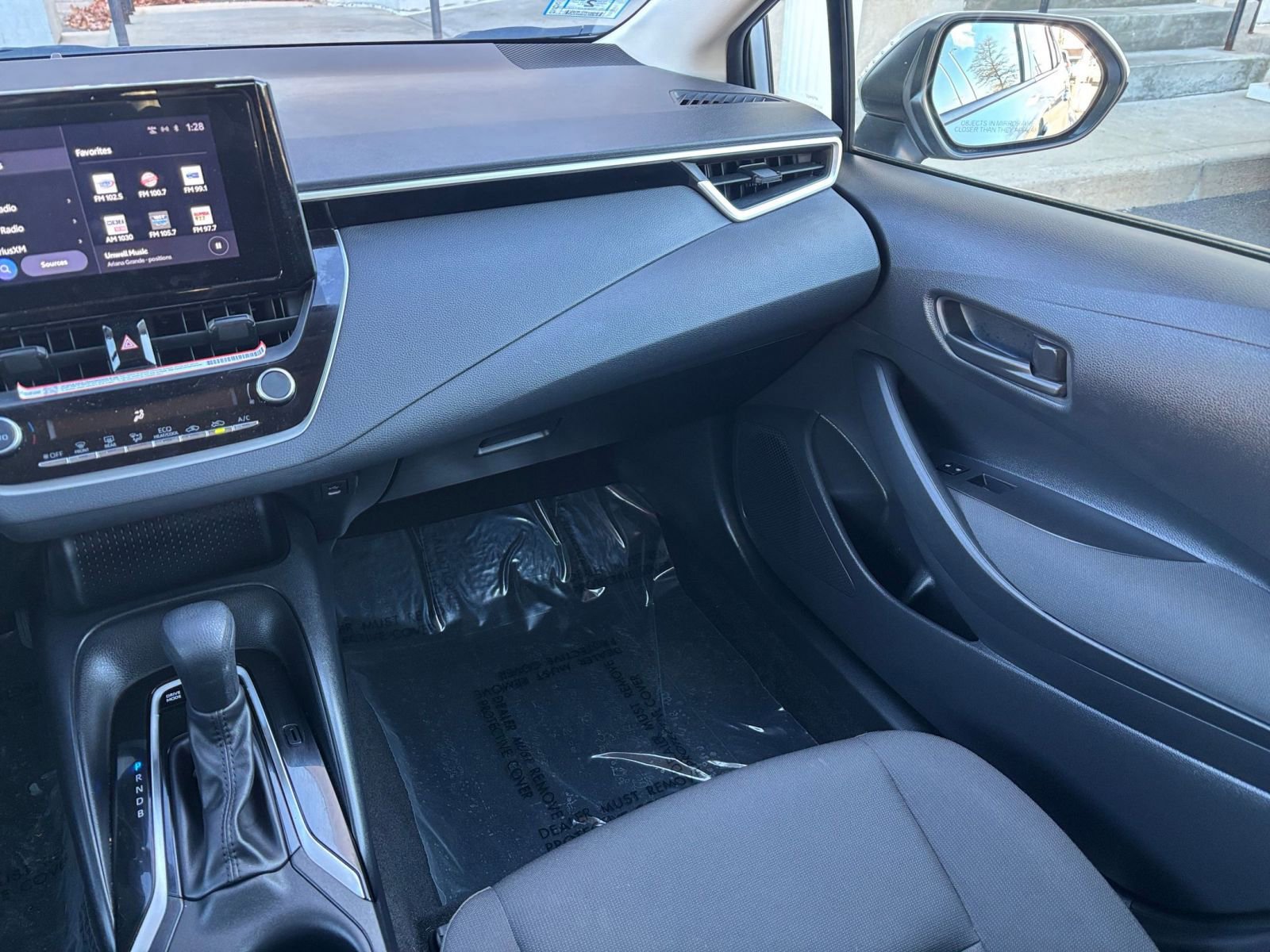 Thumbnail: 2025 Toyota Corolla - 31