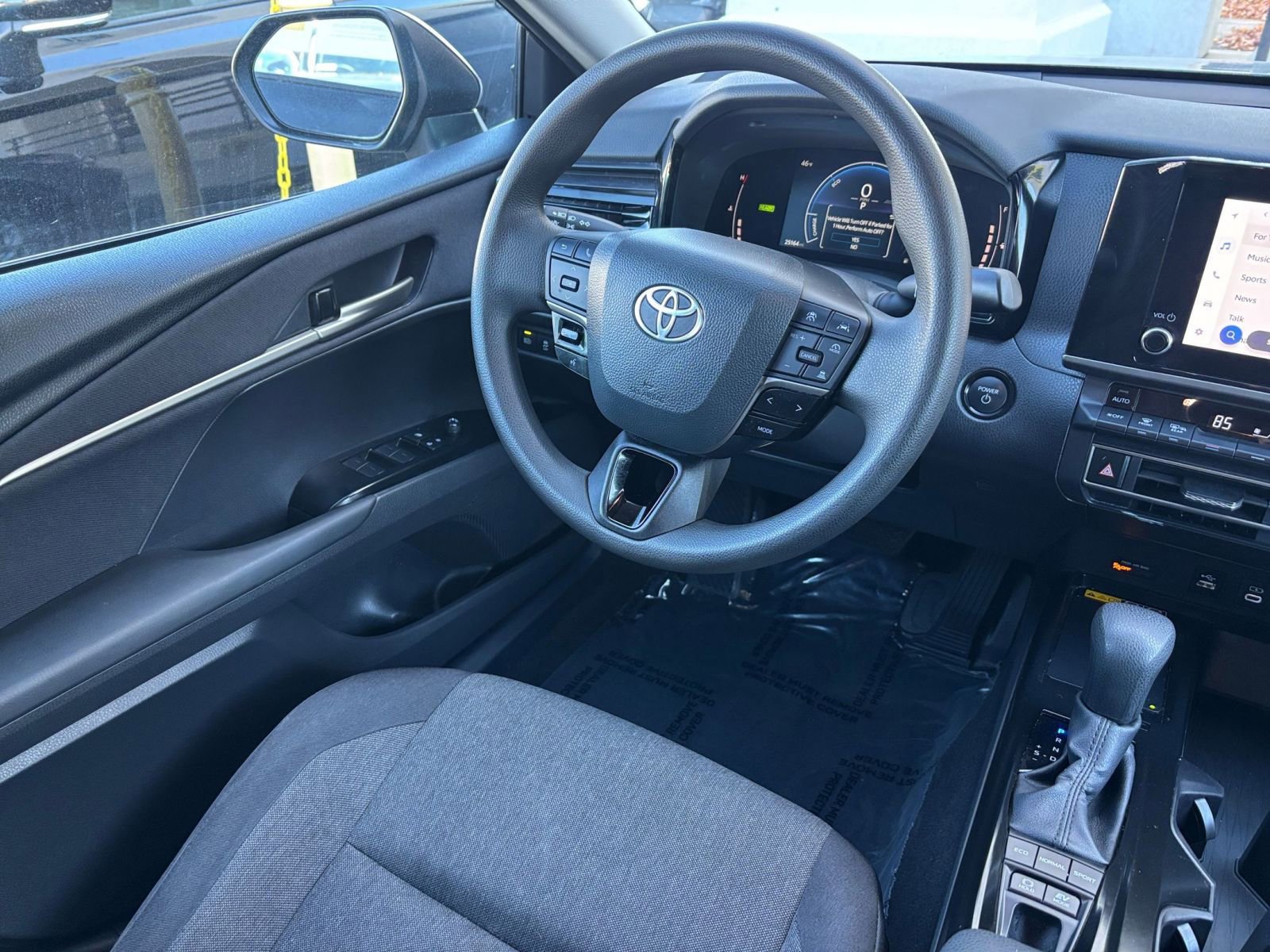 Thumbnail: 2025 Toyota Camry - 30