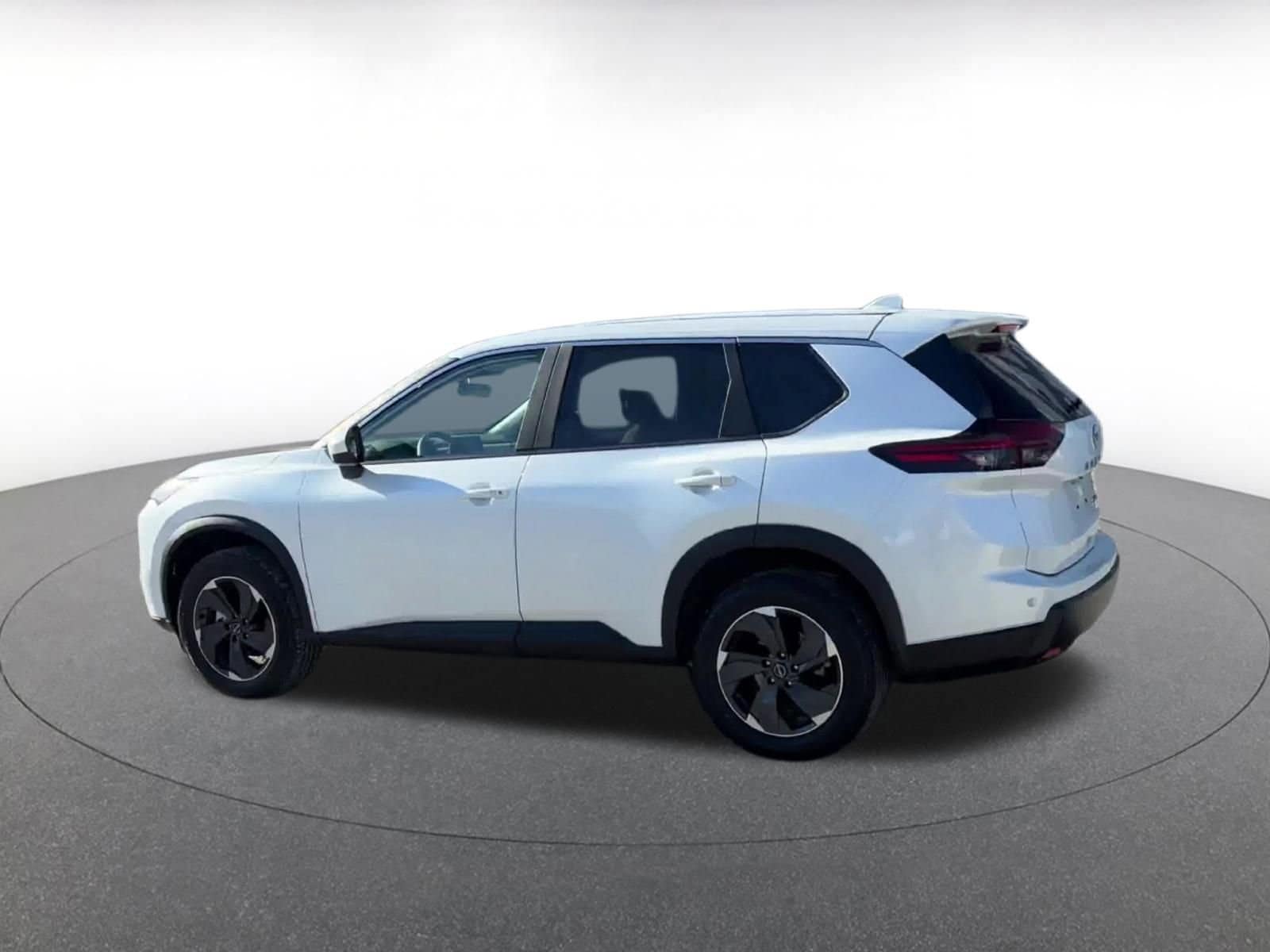Thumbnail: 2024 Nissan Rogue - 10
