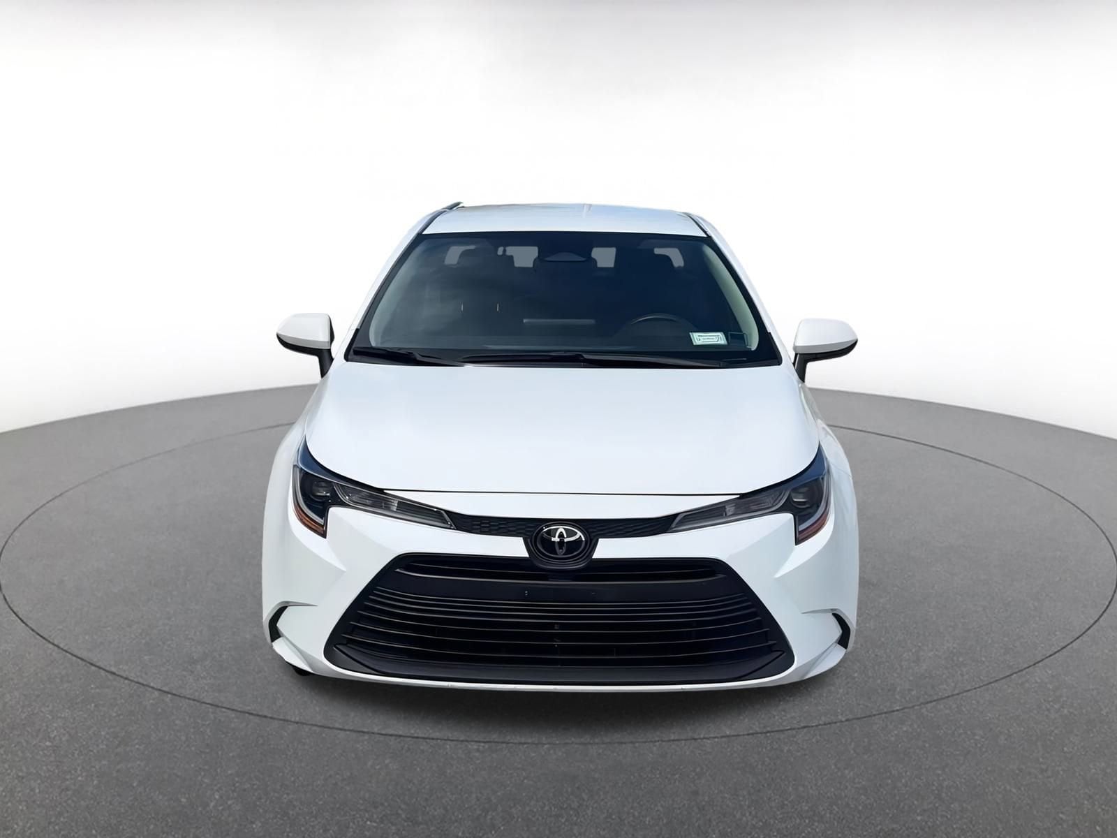 Thumbnail: 2024 Toyota Corolla - 4