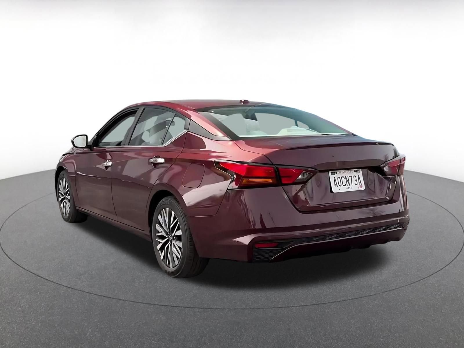 Thumbnail: 2025 Nissan Altima - 10