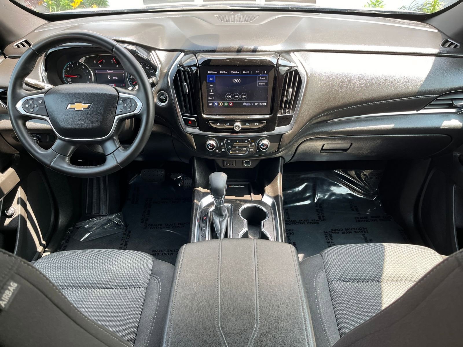 2023 Chevrolet Traverse LT 29