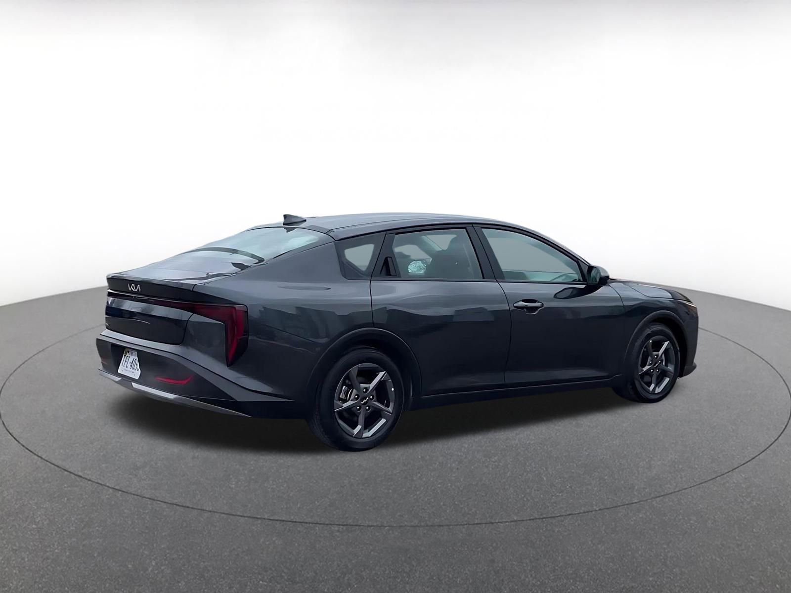 Thumbnail: 2025 Kia K4 - 15