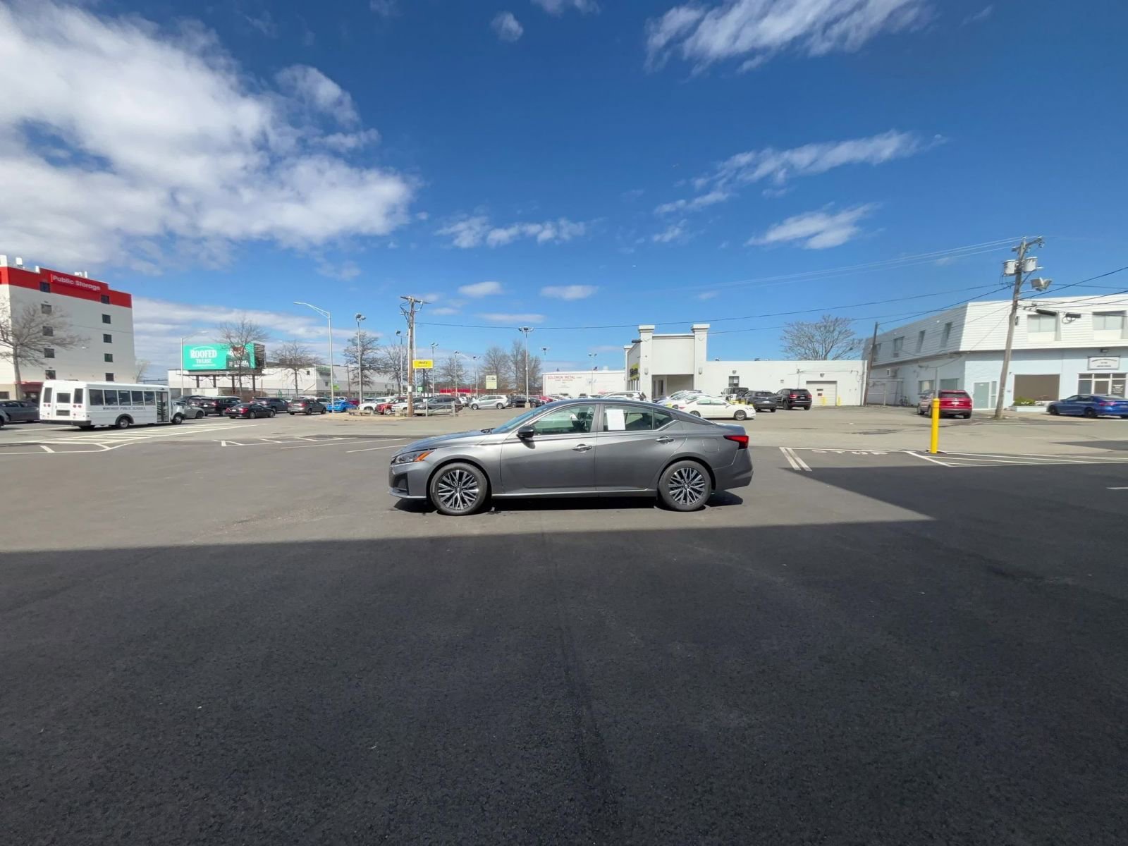 Thumbnail: 2025 Nissan Altima - 16