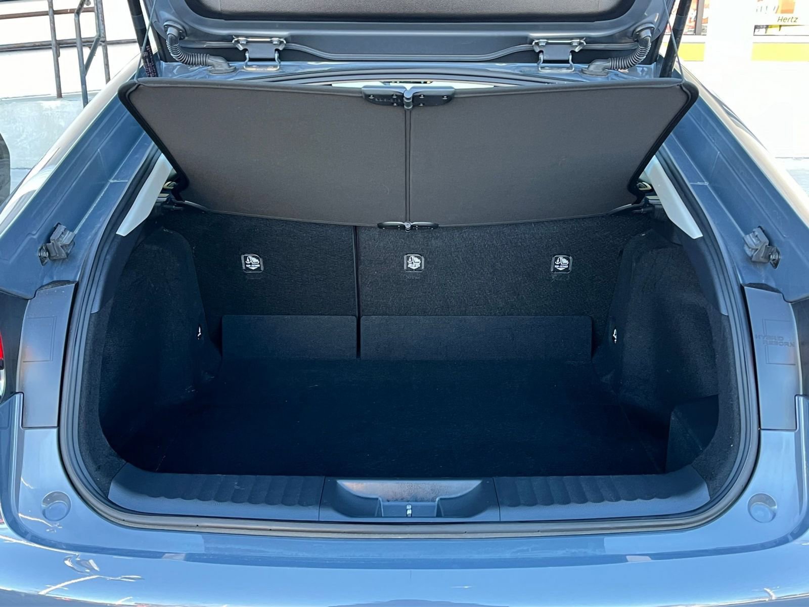 Thumbnail: 2025 Toyota Prius - 27