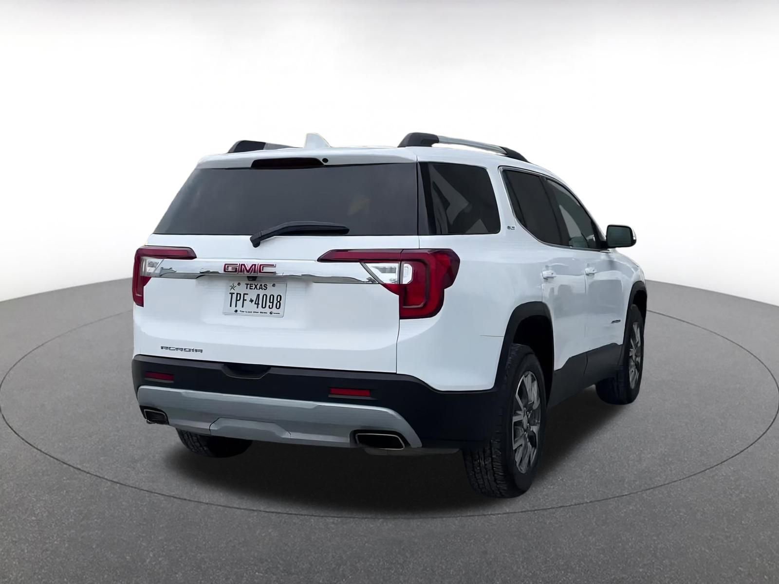 Thumbnail: 2023 GMC Acadia - 13